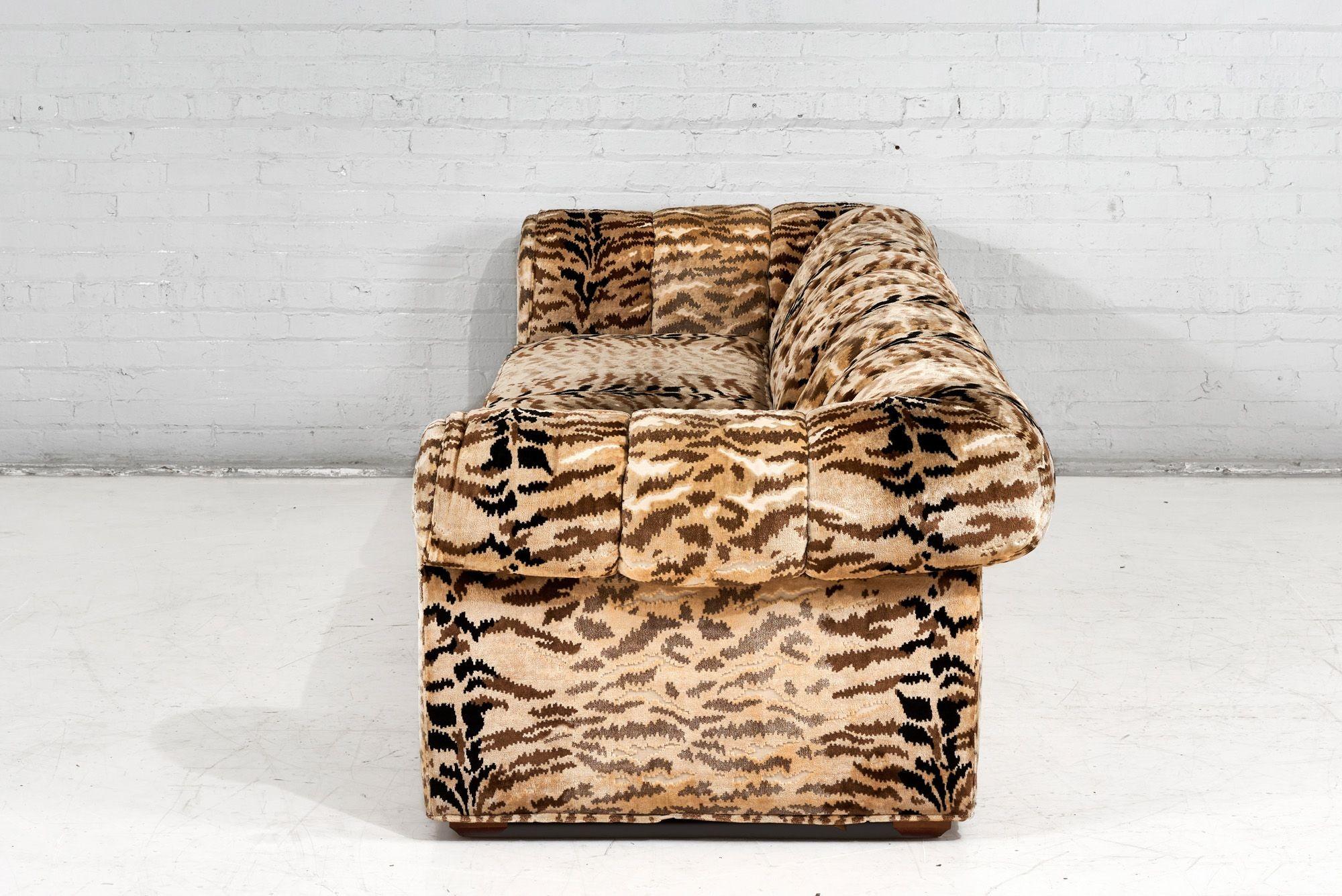 Post Modern Tiger Velvet Chesterfield Sofa, 1970 3