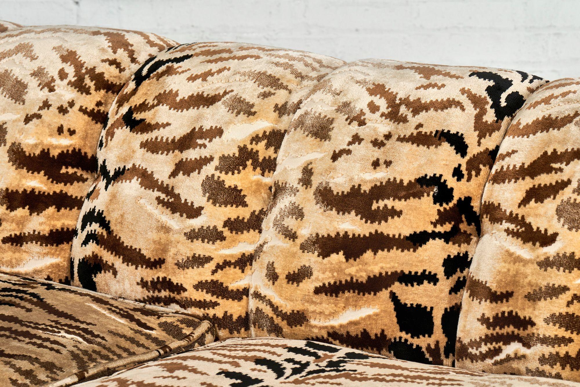 Post Modern Tiger Velvet Chesterfield Sofa, 1970 1