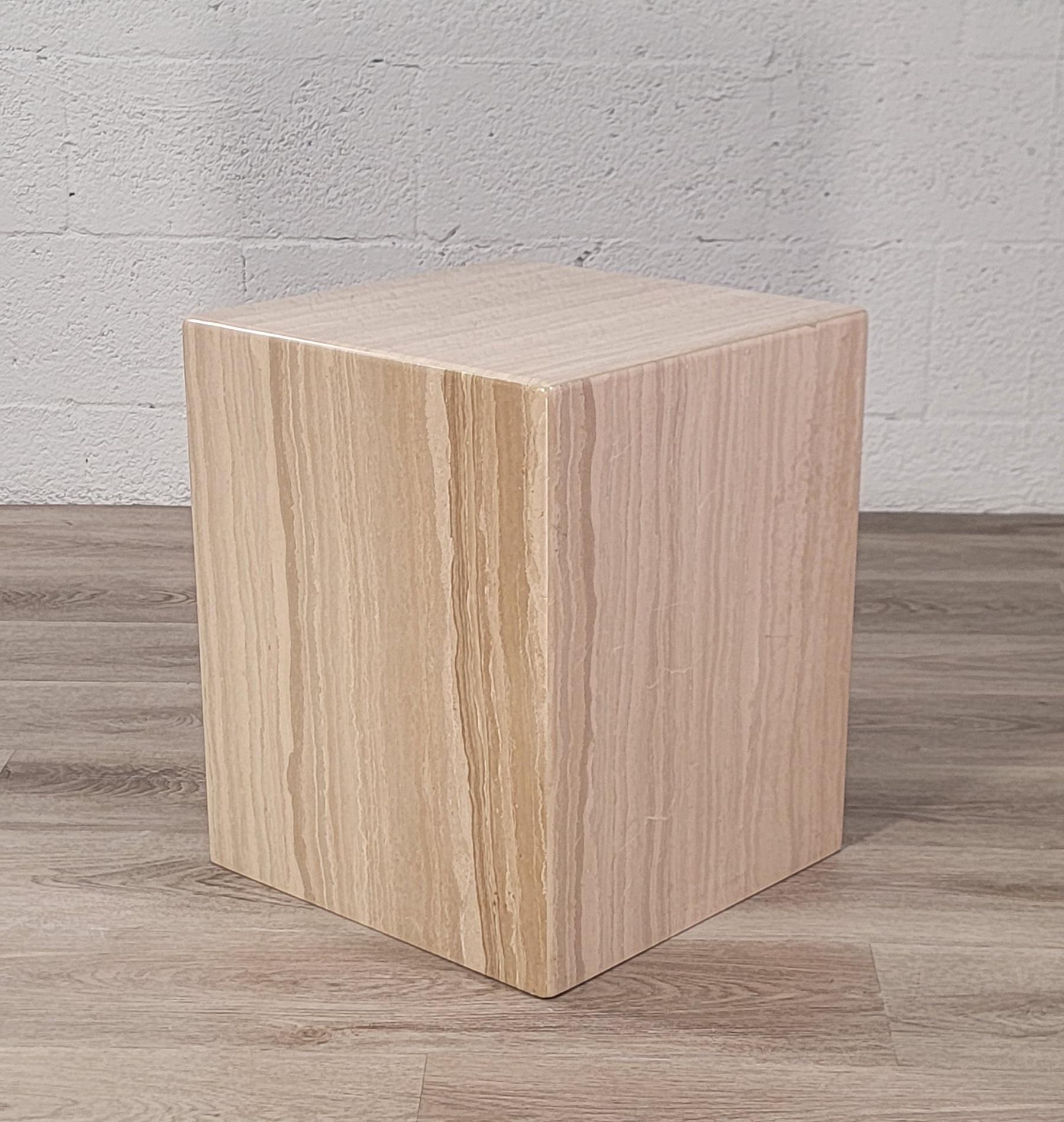 Post-Modern Travertine Cube Side Tables In Good Condition For Sale In Miami, FL