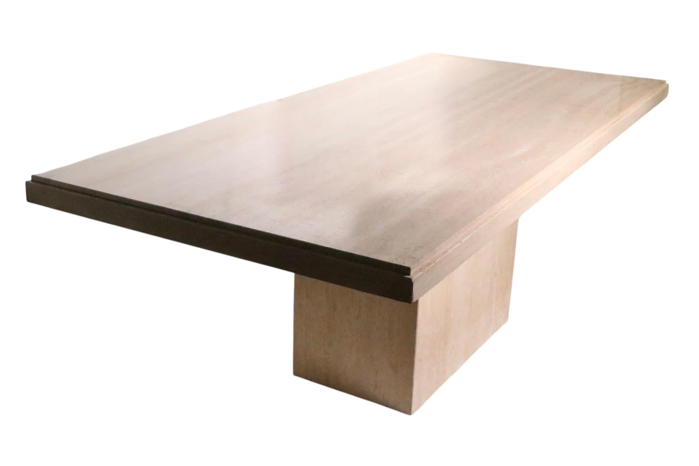 20th Century Post Modern Travertine Marble Pedestal Dining Table Made in Italy c. 1970's For Sale