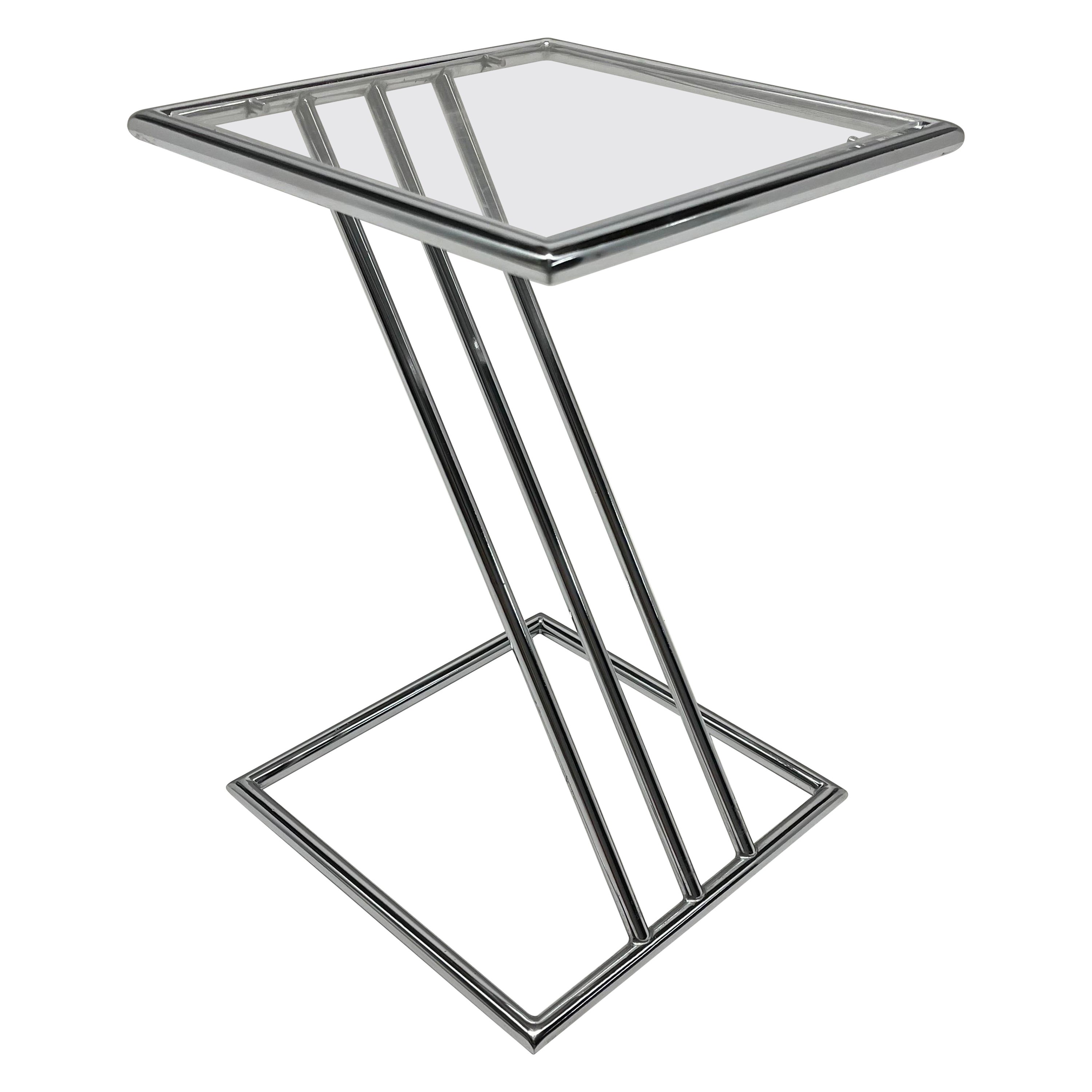 Post Modern Tubular Chrome and Lucite Zig Zag "Z" Drinks Table, USA, circa 1980s For Sale