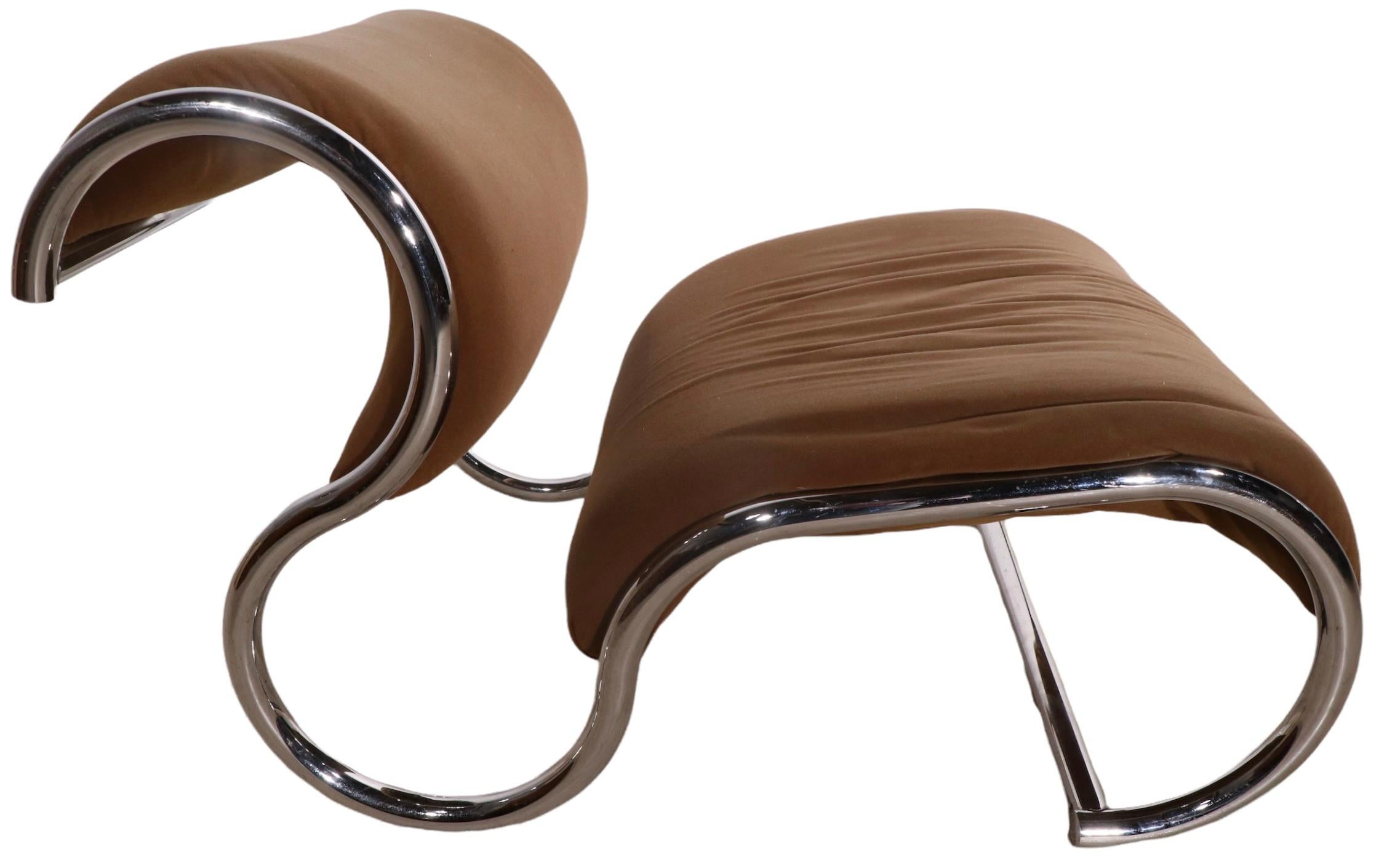  Postmoderner Loungesessel mit röhrenförmigem Chromrohr, Chaiselongue, ca. 1970er Jahre  im Angebot 2