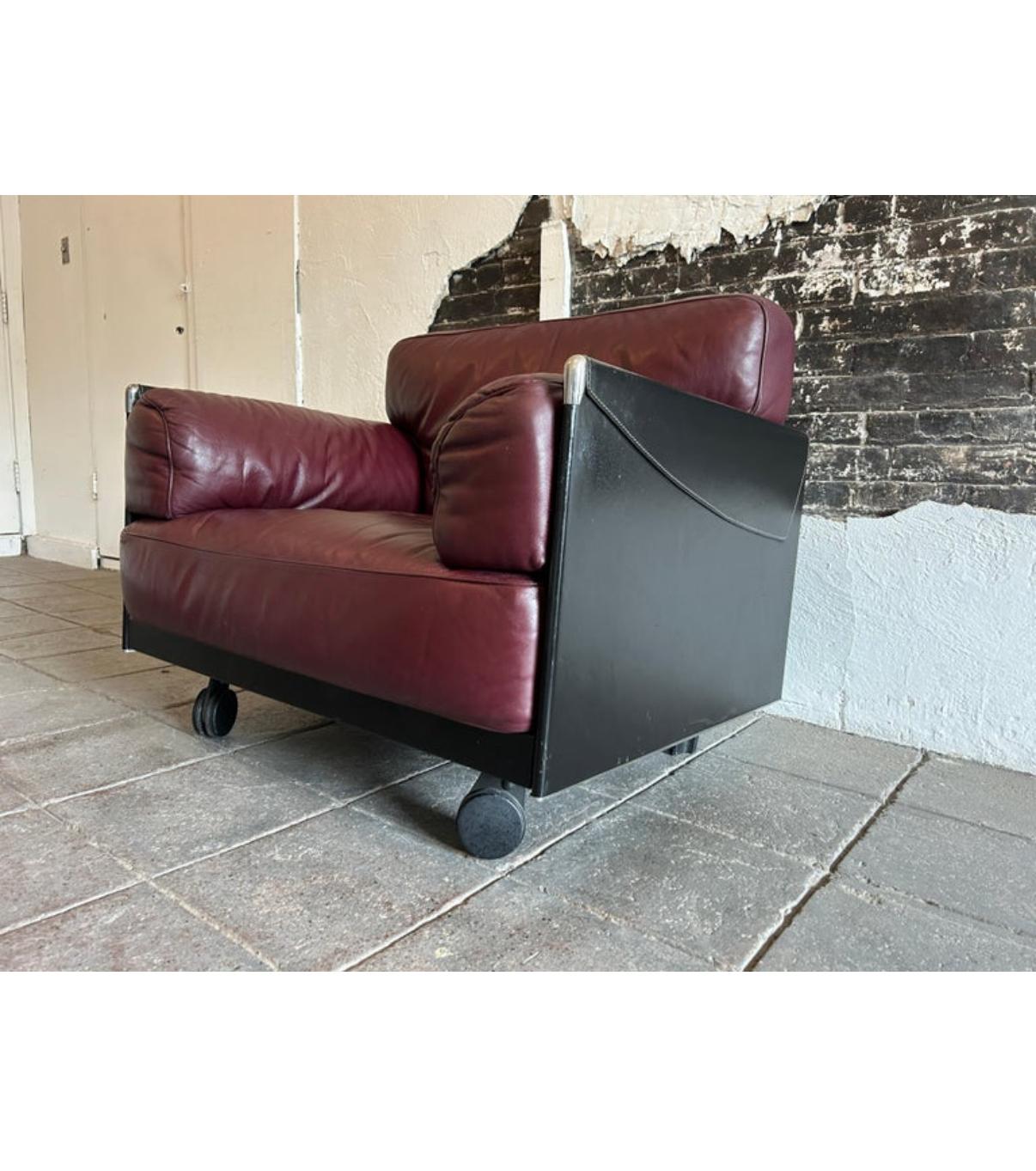 Italian Post modern twice Leather Lounge Chair by Pierluigi Cerri Poltrona Frau For Sale