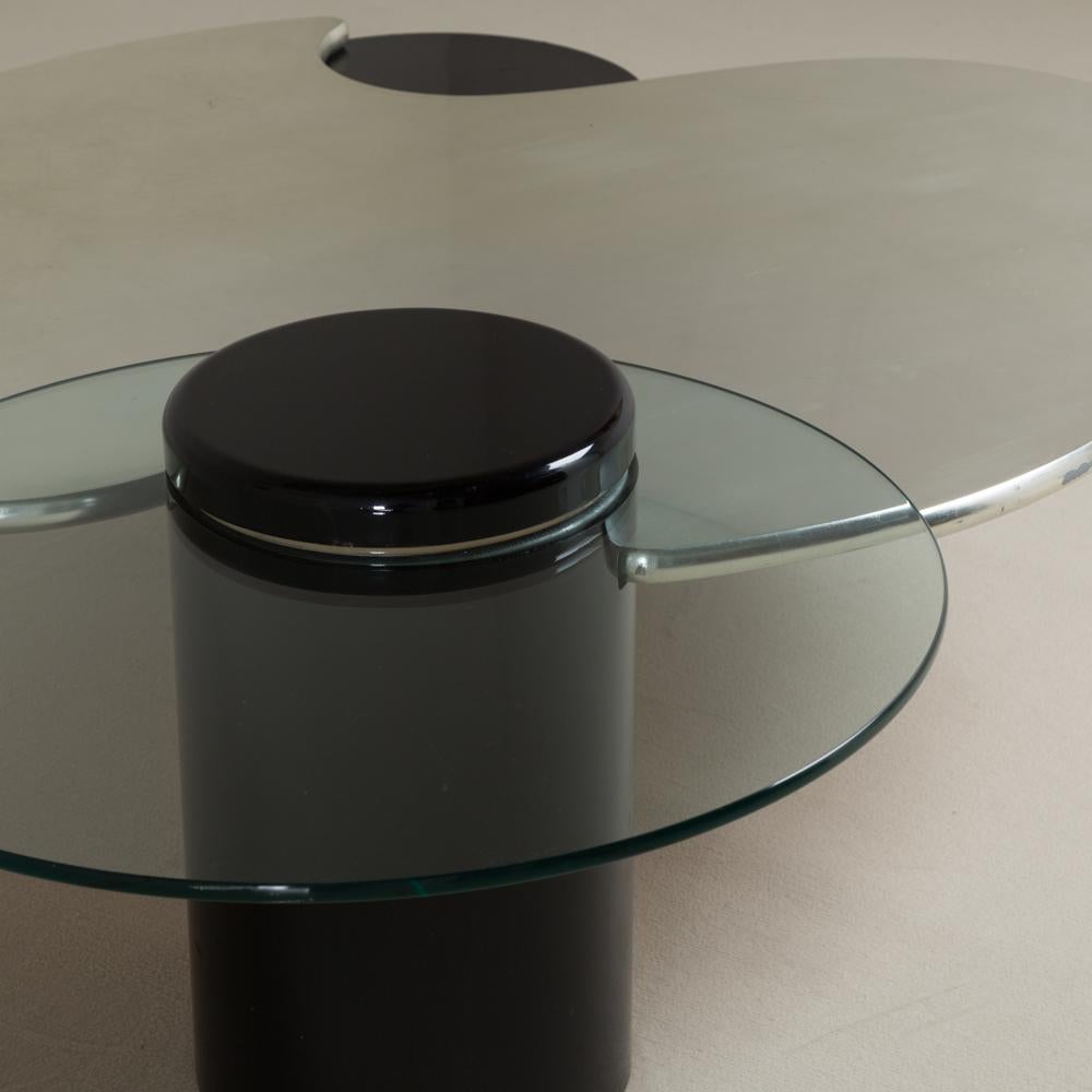Post Modern Two-Tiered Extendable Coffee Table, 1980s For Sale 4