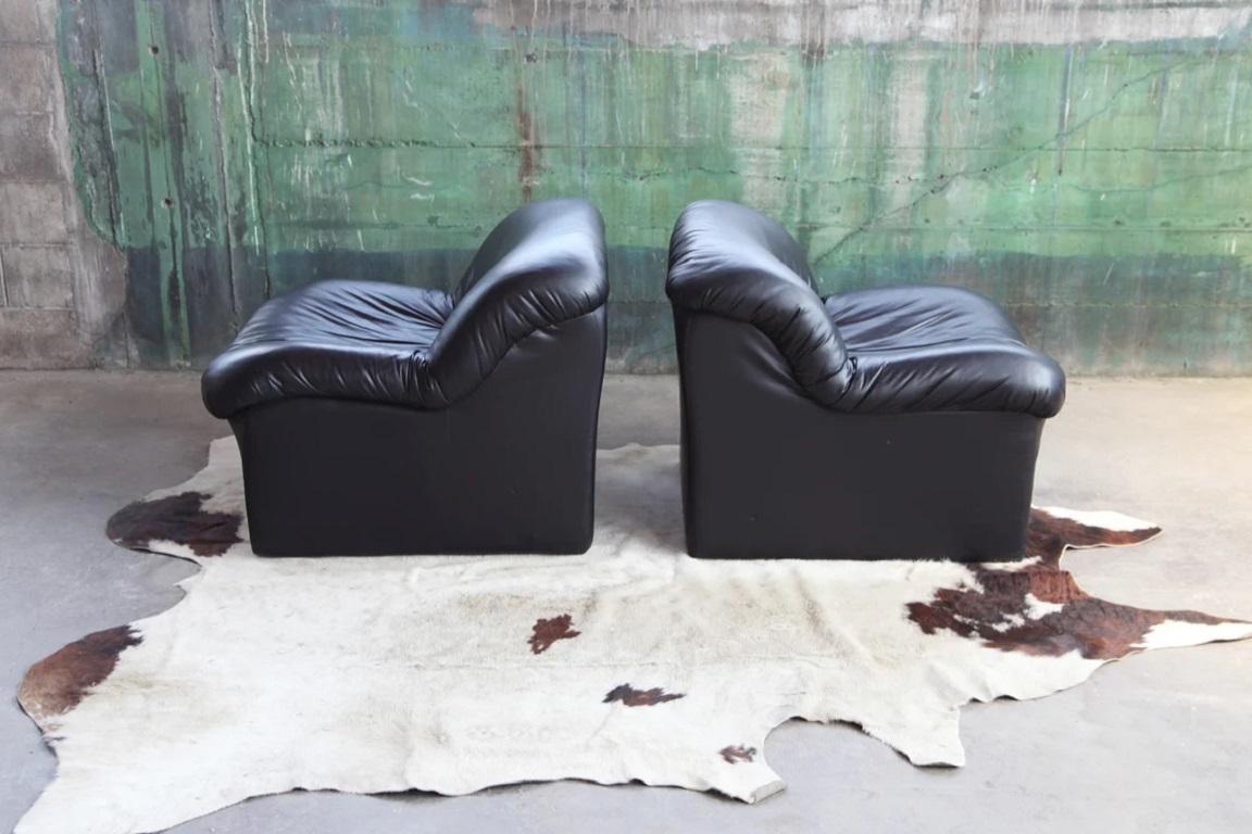 Upholstery Post Modern Upholstered Sculptural Lounge Chair, One Chair, 1980s For Sale