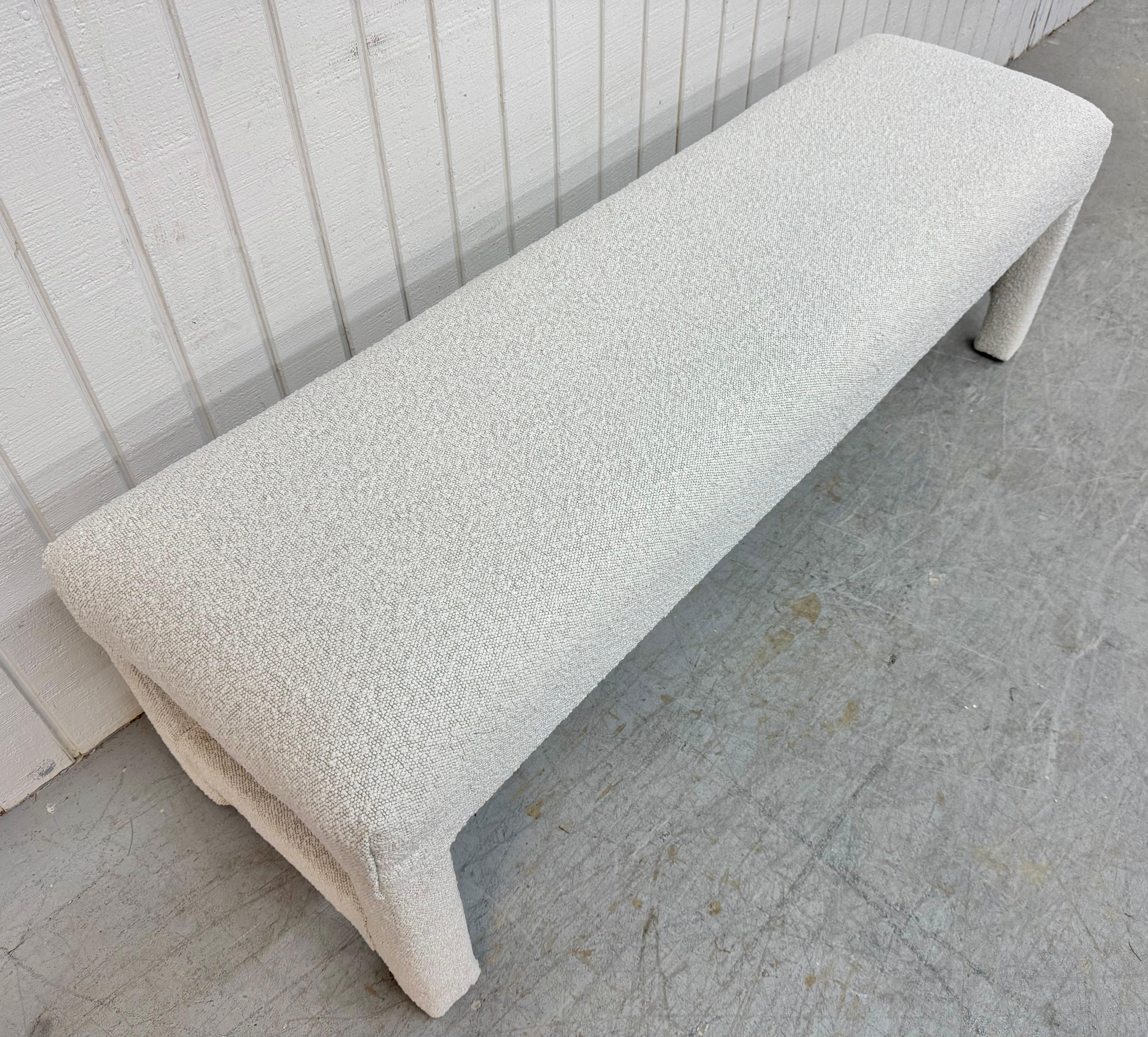 Américain The Modernity Upholstered Window Bench (Banc de fenêtre tapissé) en vente