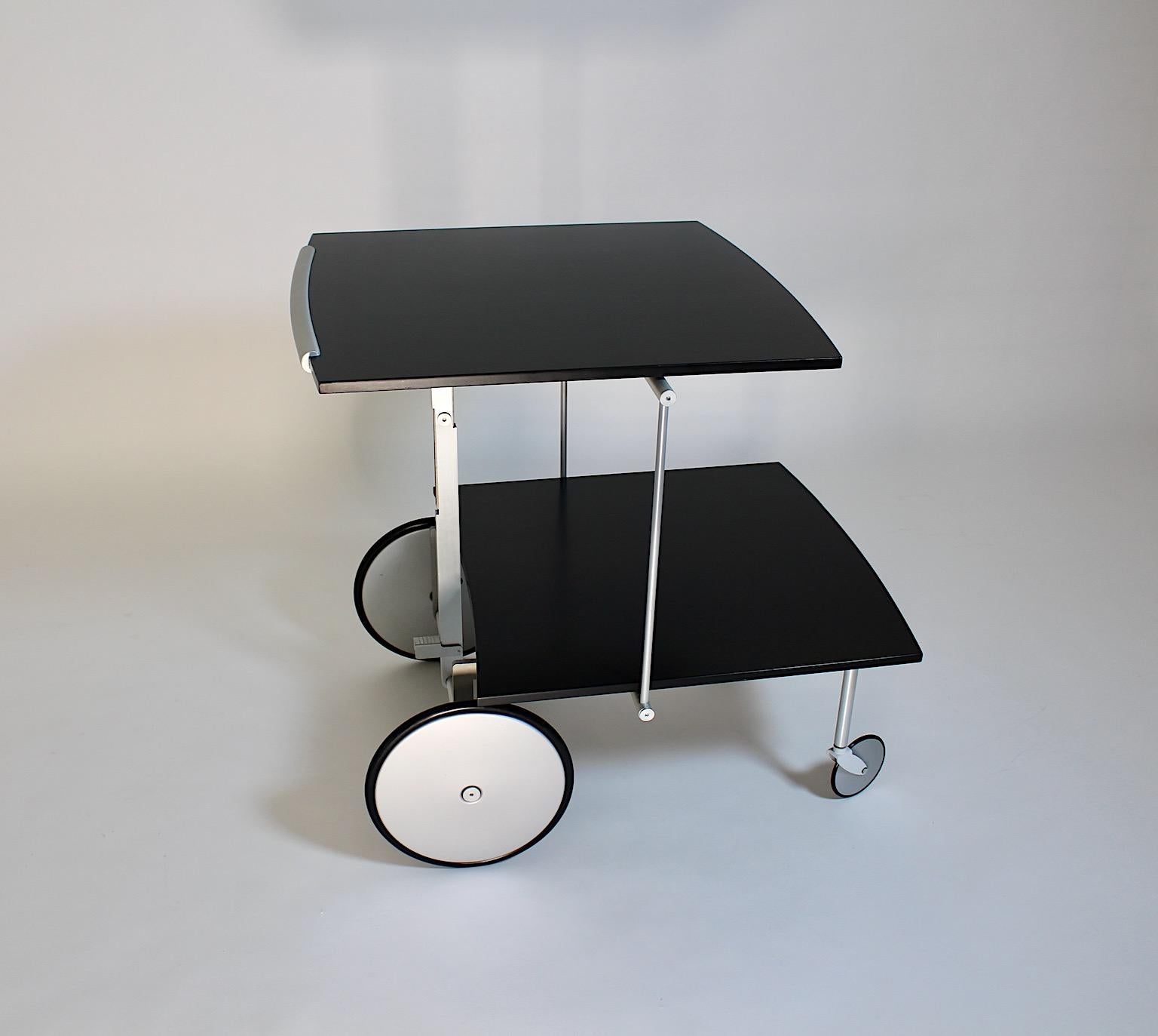 Carro de bar híbrido postmoderno Vintage Mesa de sofá Raoul Barbieri Ycami Años 90 Italia en venta 8