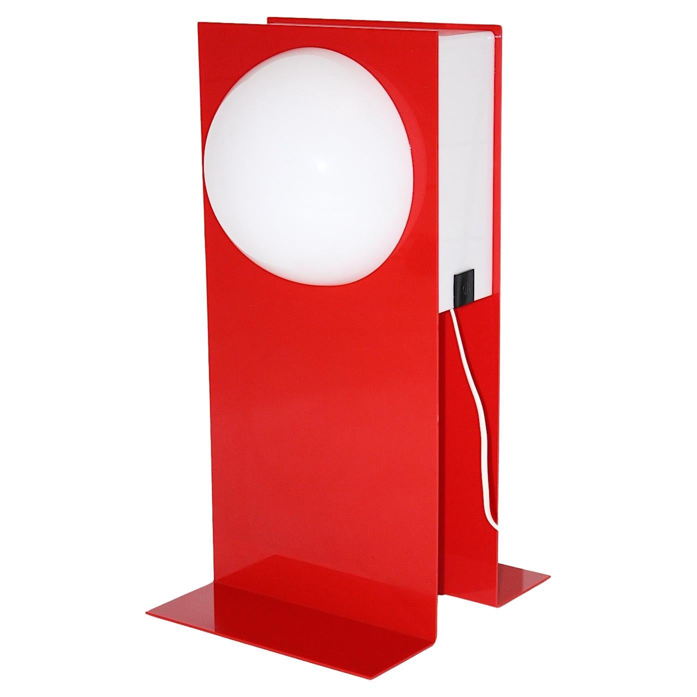Post Modern Vintage Red White Plastic Table Lamp 1980s For Sale