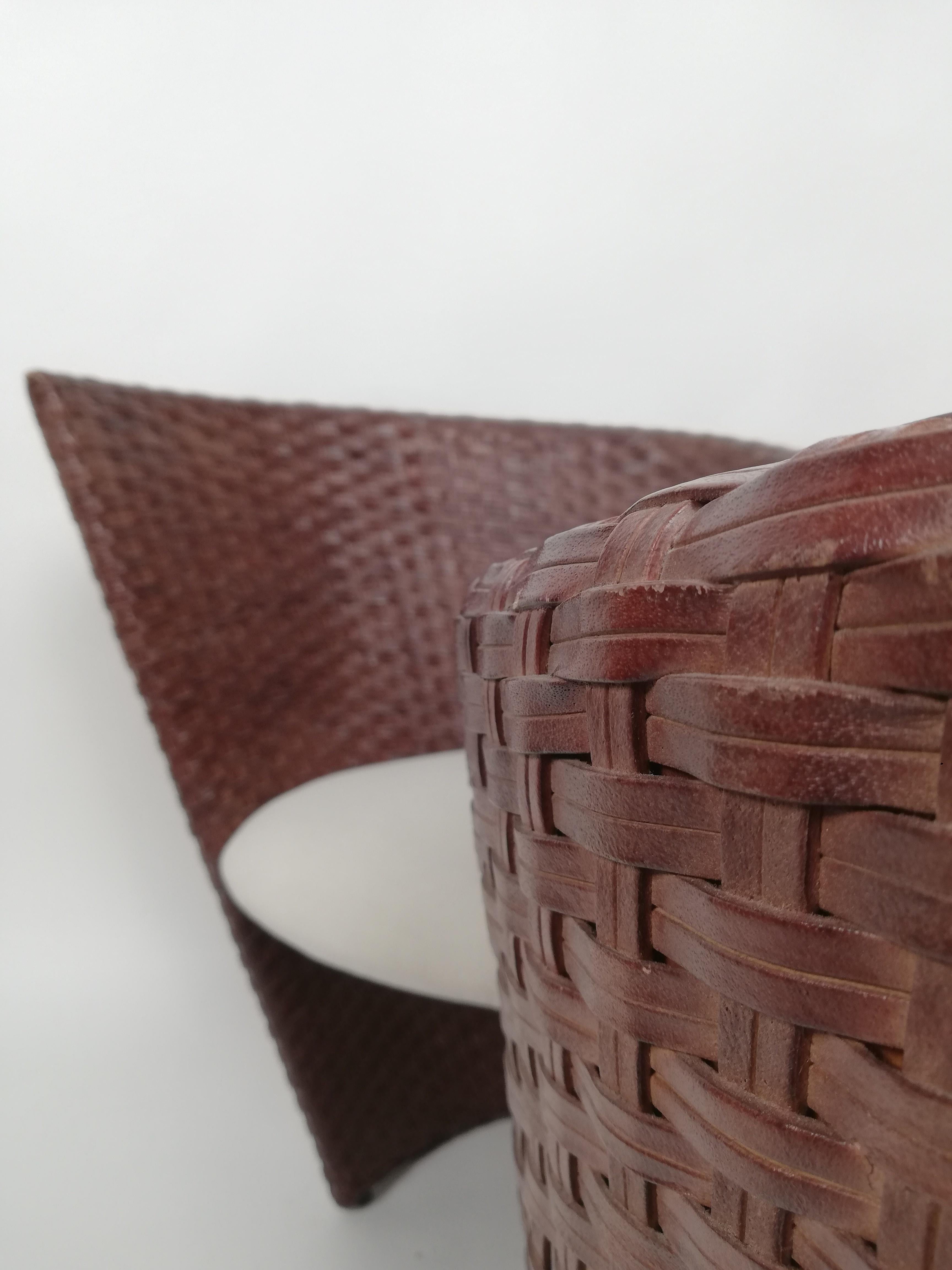 Postmodernes Vis à Vis Sofa von Nico Devito aus handgewebtem Leder, Holz und Bambus im Angebot 11