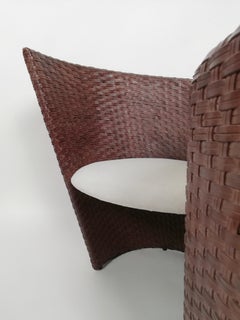 Sofá postmoderno Vis à Vis de Nico Devito en madera tejida a mano, cuero y bambú