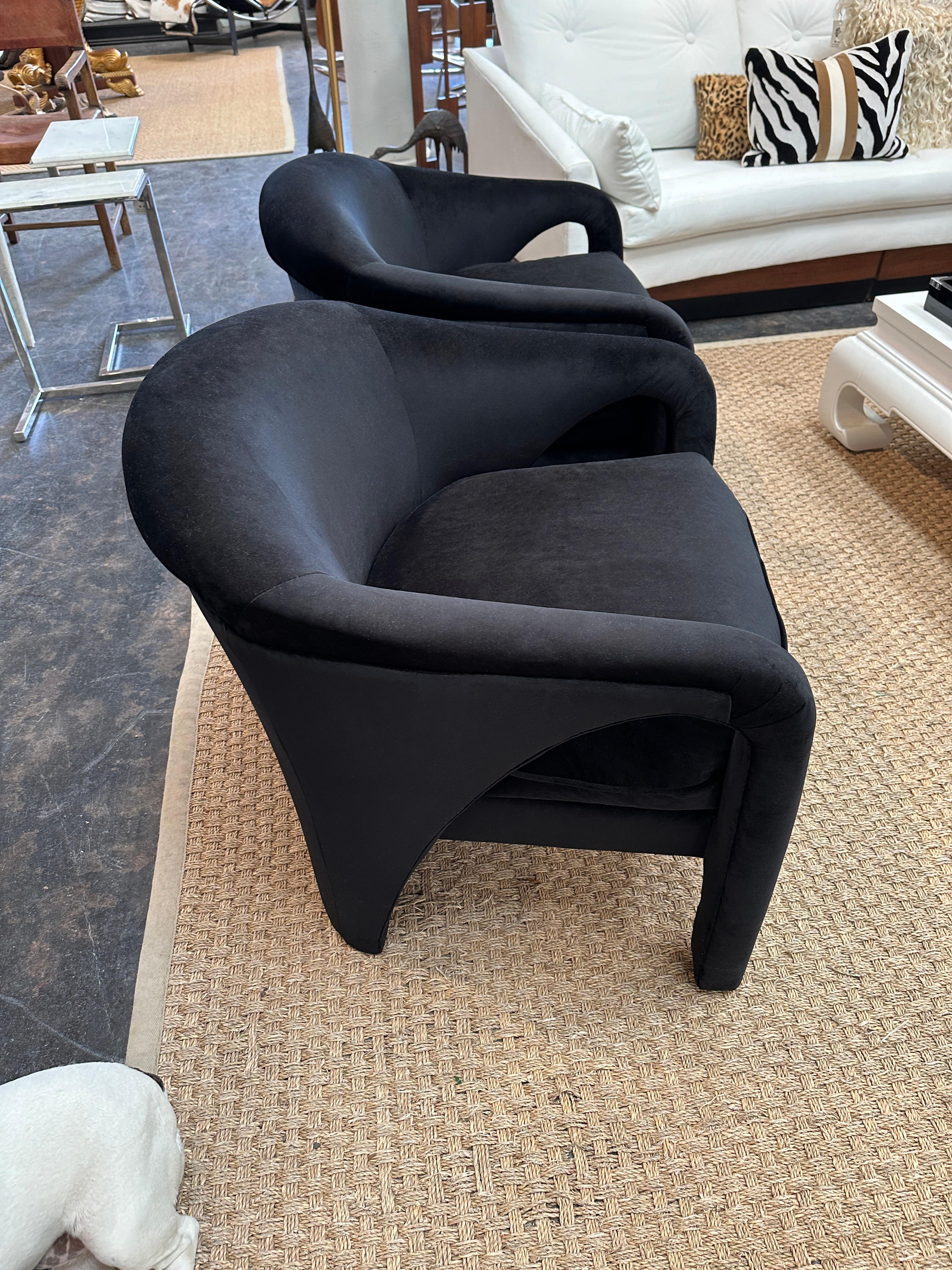 Post Modern Vladimir Kagan Chairs with black velvet upholstery, a pair  For Sale 3