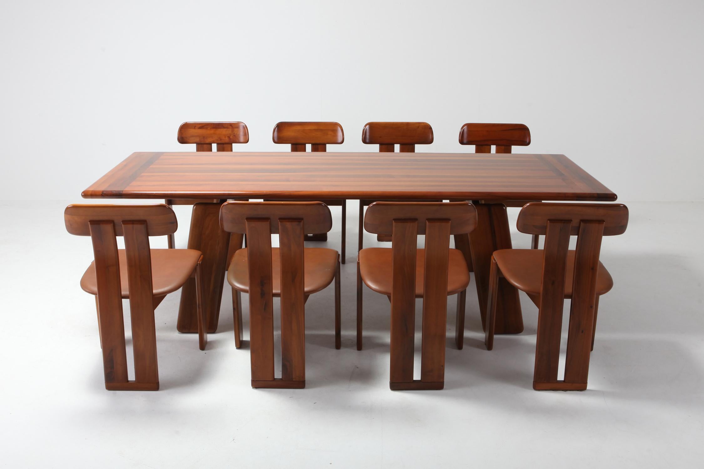 Postmodern Walnut Dining Table by Afra & Tobia Scarpa 4