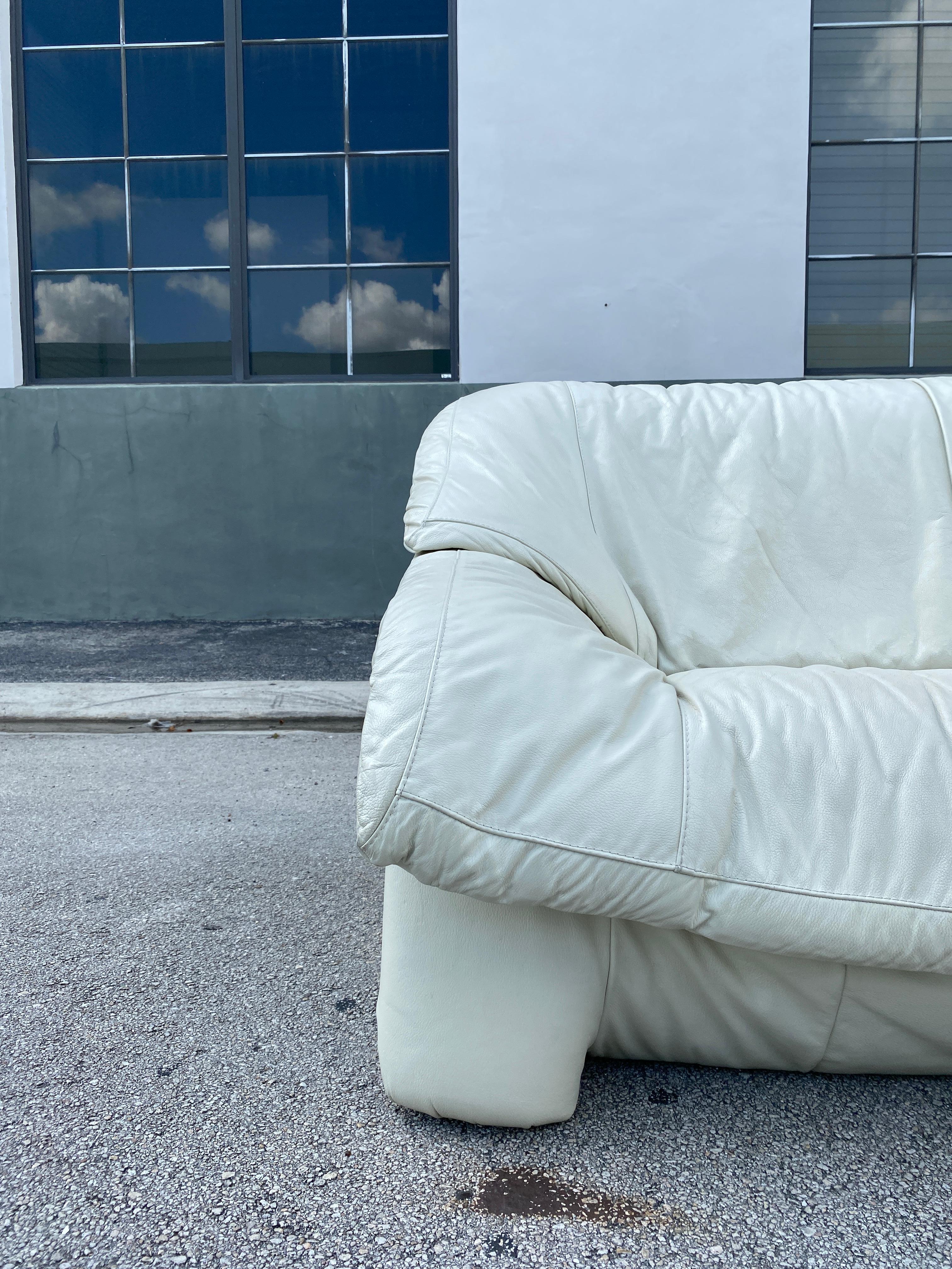 Post-Modern Post Modern White Leather Sofa in the Style of Ligne Roset