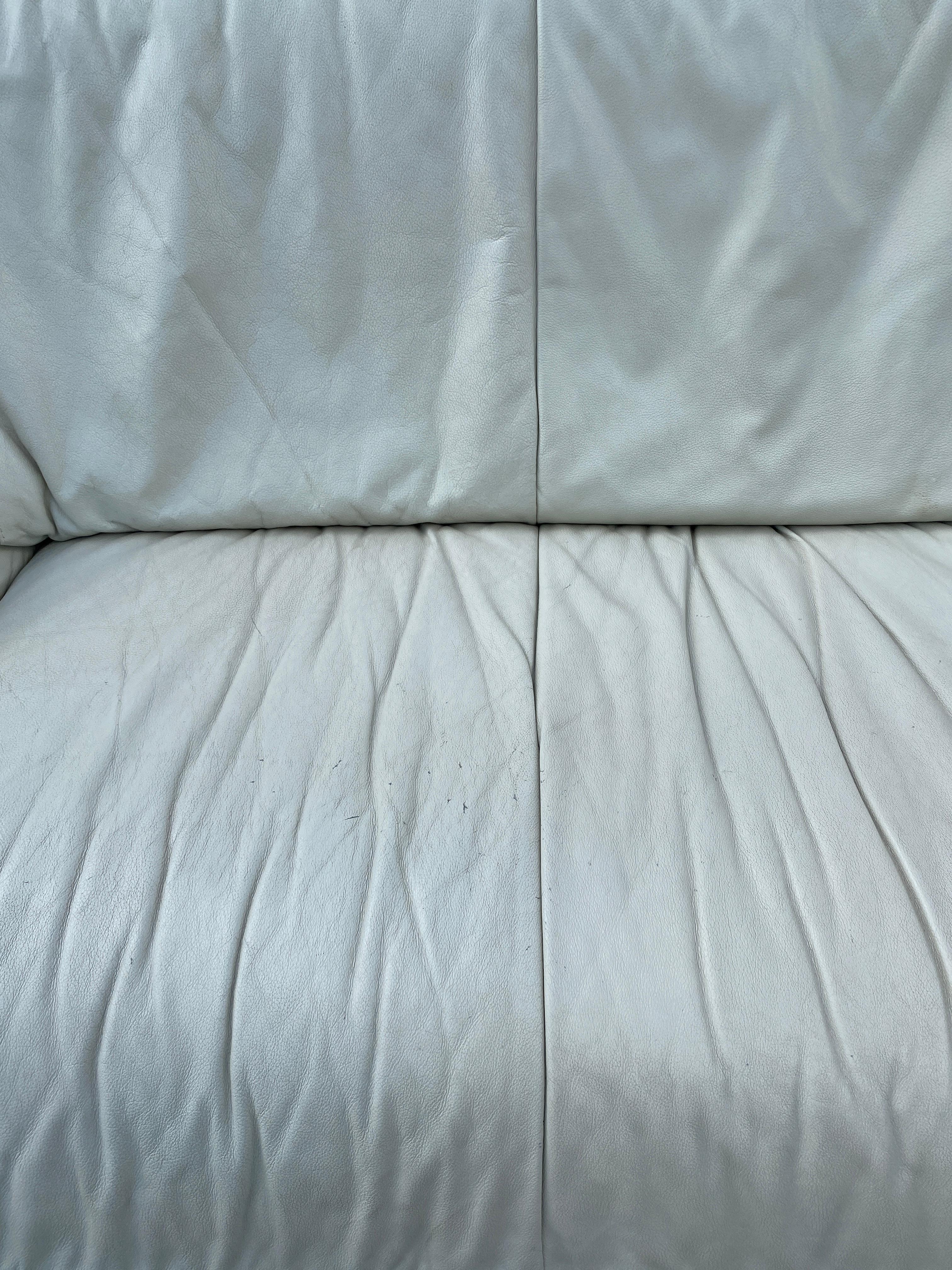 Post Modern White Leather Sofa in the Style of Ligne Roset In Good Condition In Asheville, NC