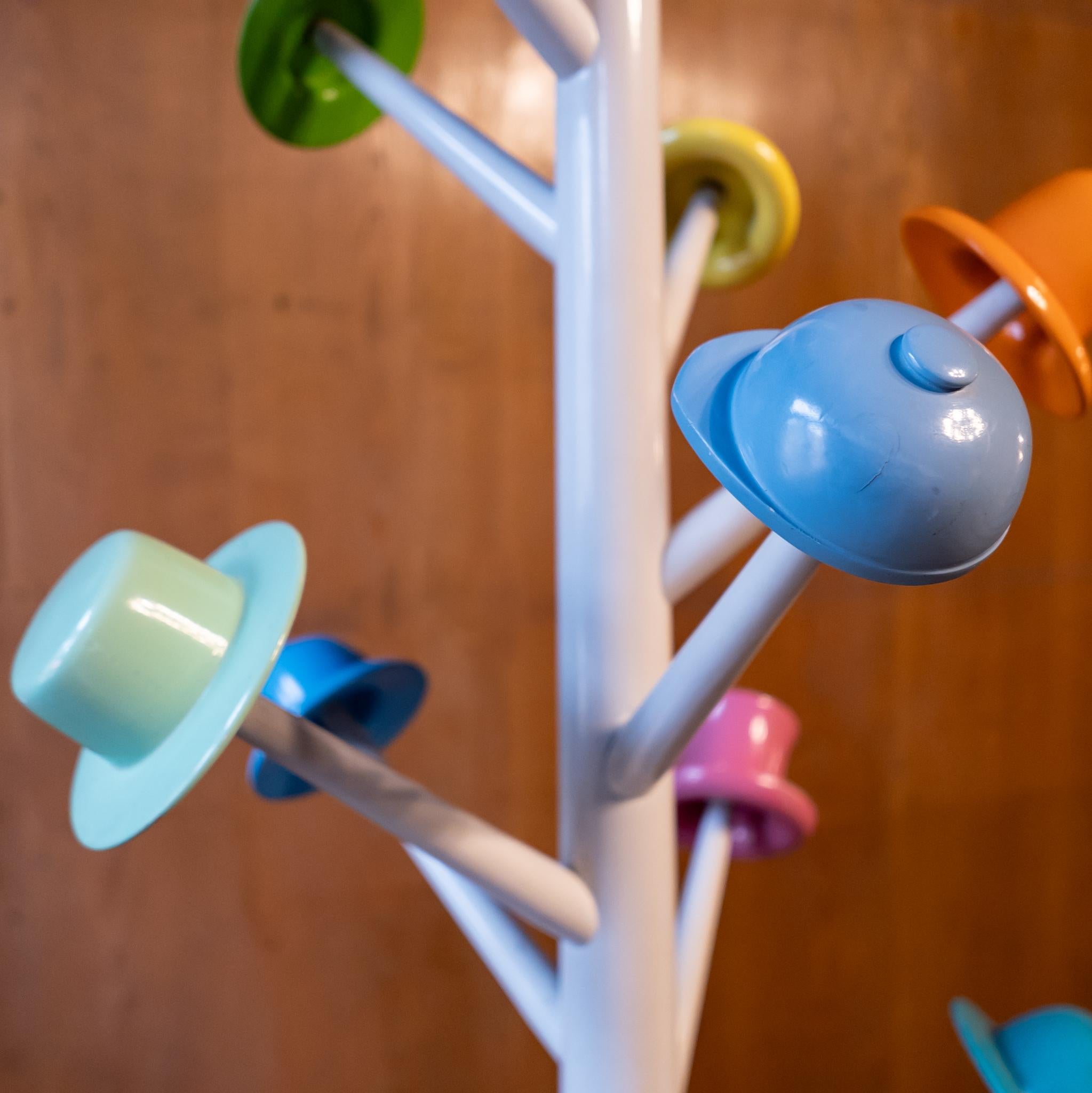 Post-Modern White Metal Coat Rack with Multi-Colored Hooks by Ugo Nespolo, 1980s 4