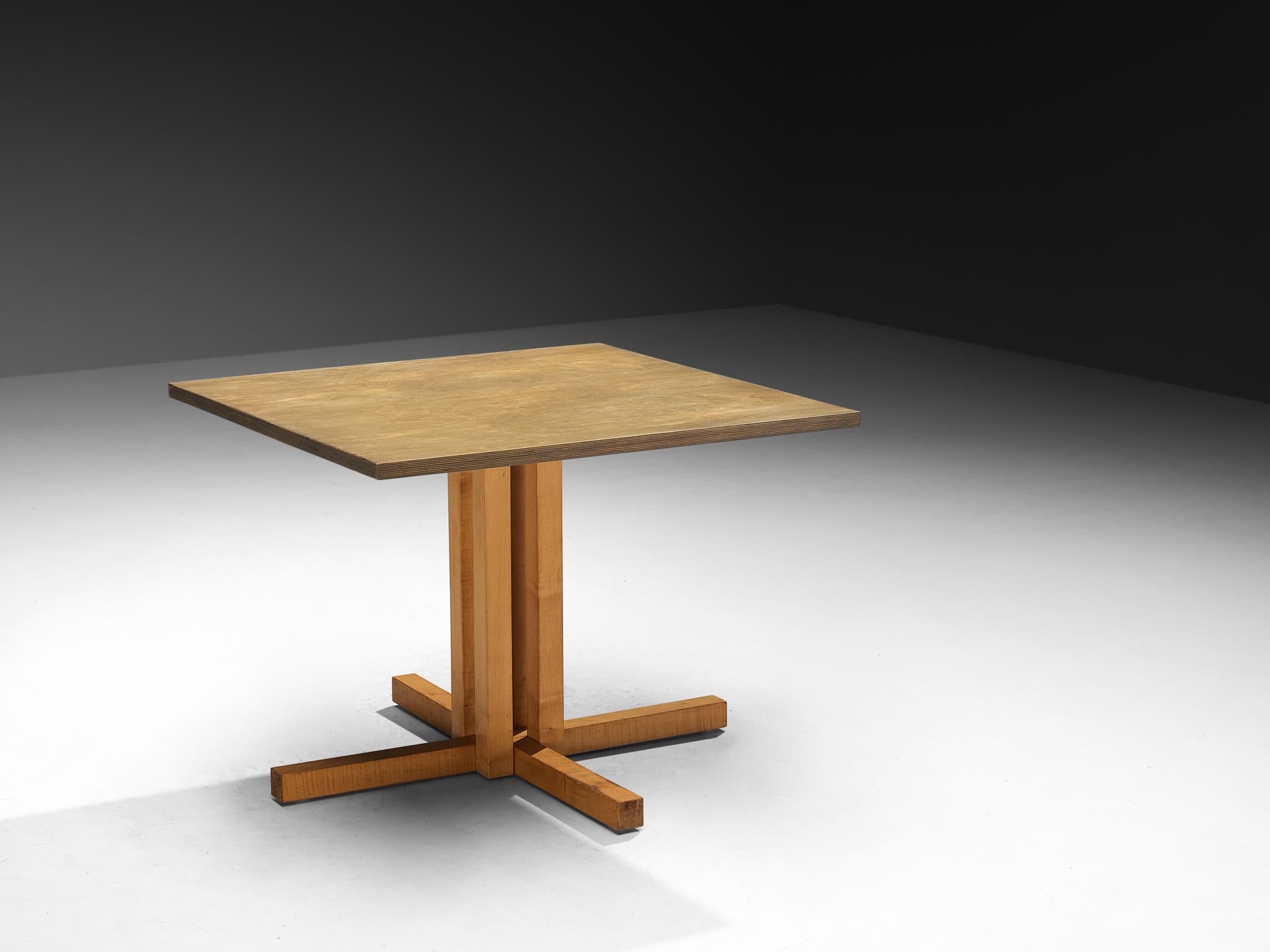 Bouleau Ensemble de salle à manger post-moderne Willem Noyons avec table et chaises en Wood en vente