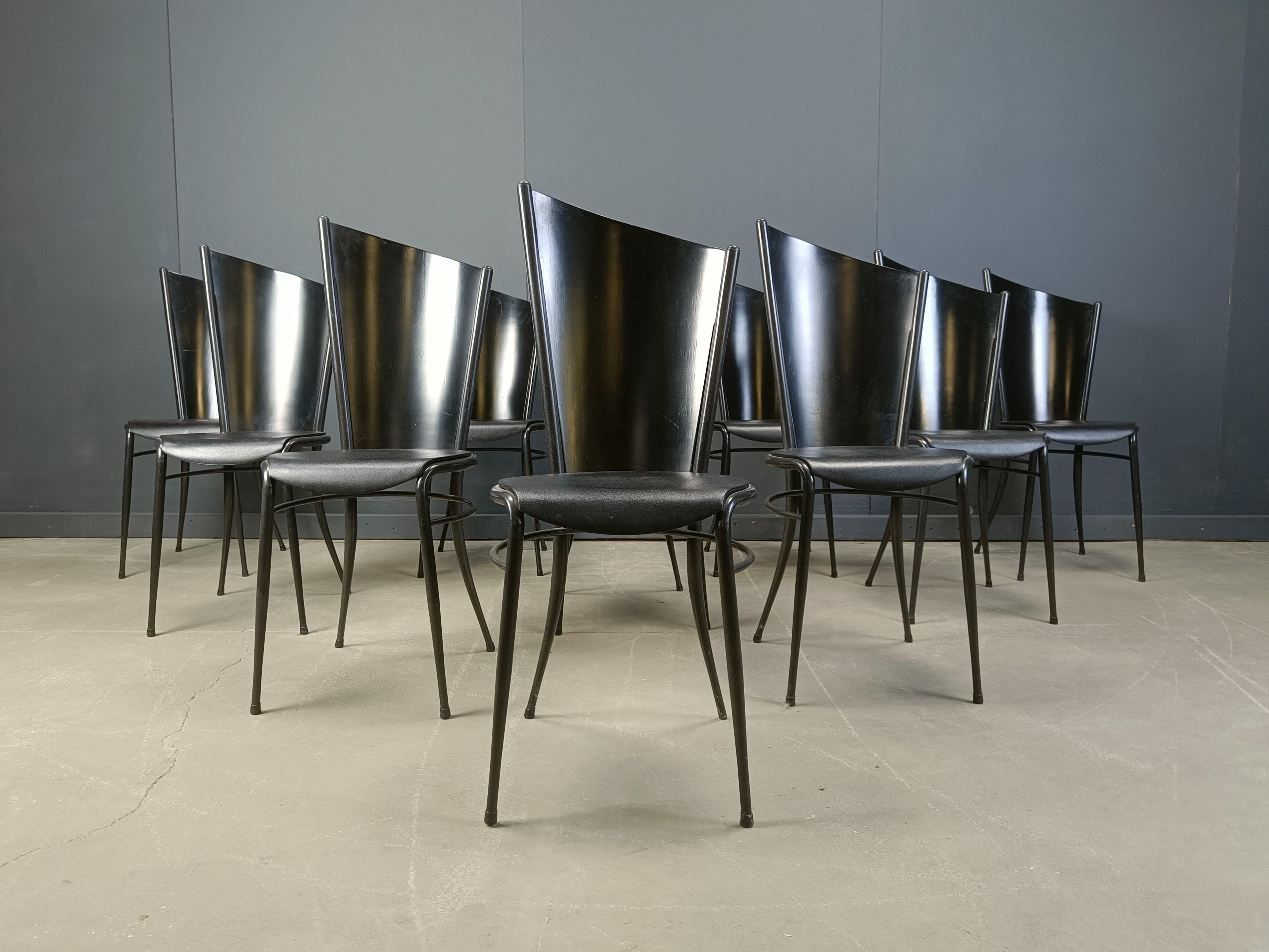 Sedie da pranzo post-moderne in legno, anni '80 - set da 10 In condizioni buone in vendita a Leuven, Vlaams Gewest