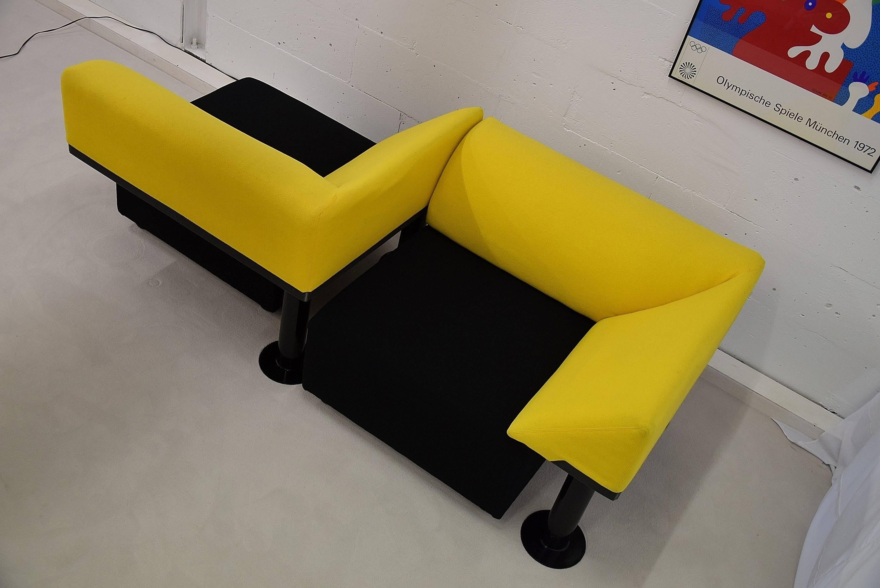 Dutch Post Modern Yellow and Black Artifort Sofa For Sale