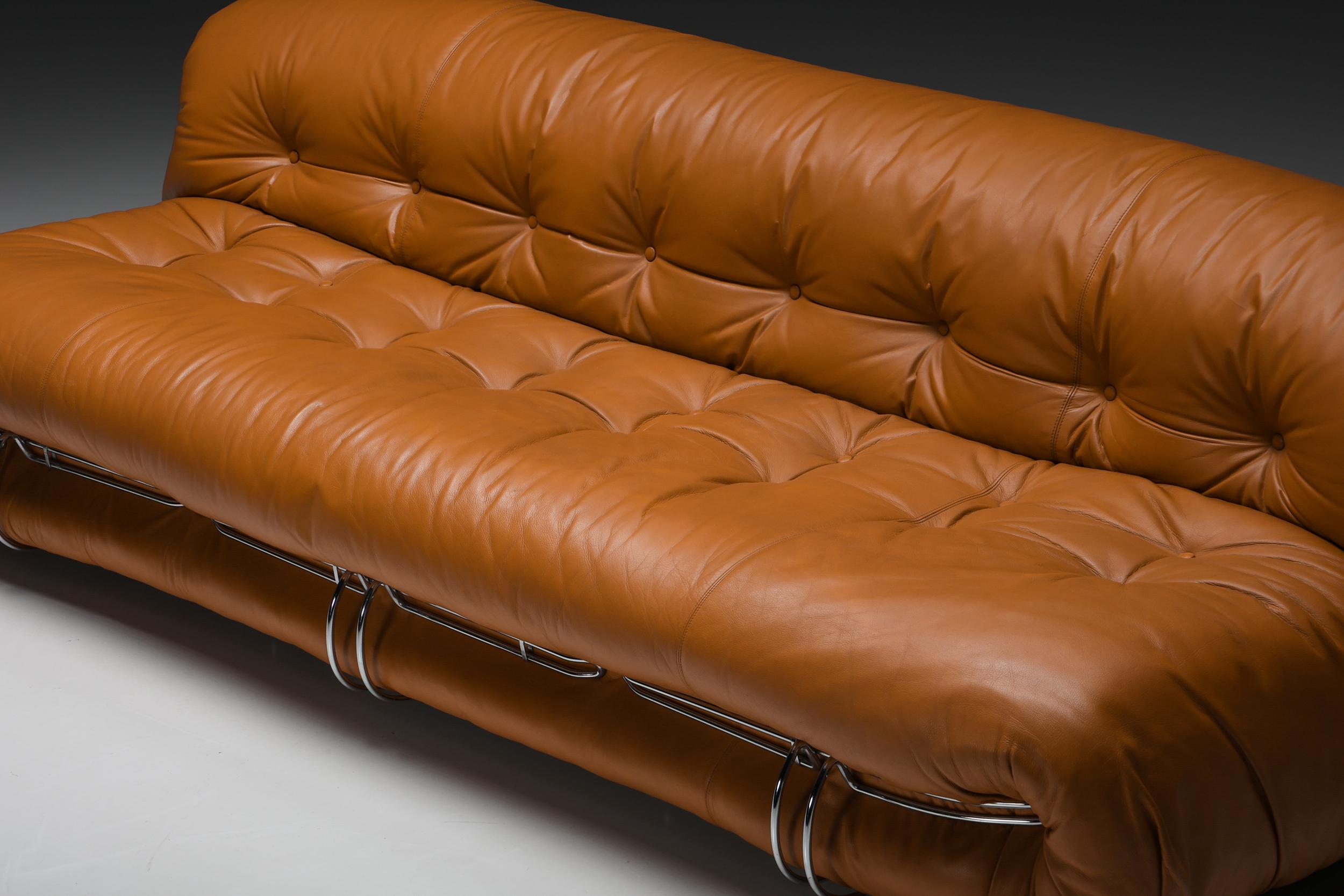 Post-Modern, Cassina 'Soriana' Cognac Leather Sofa by Afra and Tobia Scarpa, 1970 In Excellent Condition In Antwerp, BE