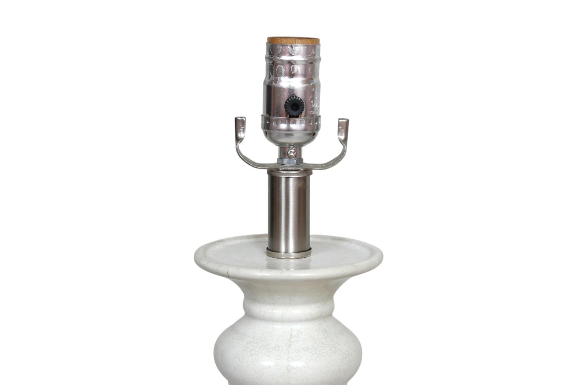 Post-Modern Post Moderne Drip Glazed Ceramic Table Lamp For Sale