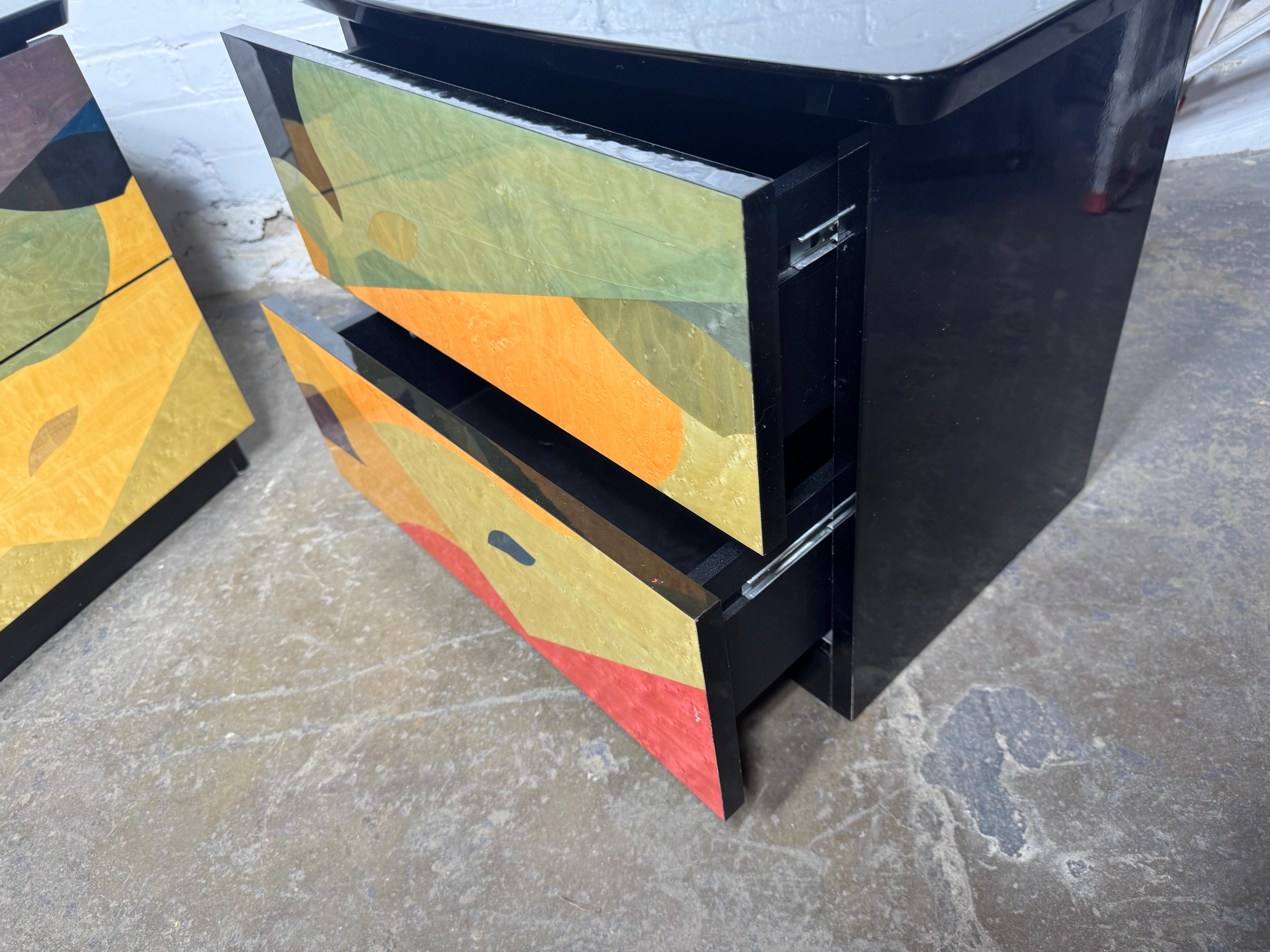 italien Post Modernist Italian Nite Stands by Carlo Malnati , unusual inlaid woods en vente
