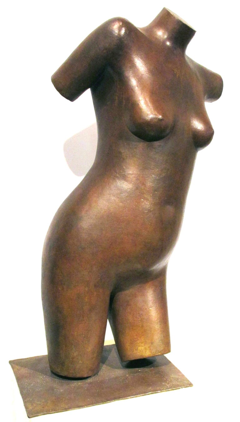 A finely proportioned near life size bronze nude torso, exhibiting a fine reddish / brown patina overall, supported on it's detachable base, signed with the artists initials.
George Foster is a member of the Sculptors Society of Canada (SSC) and has
