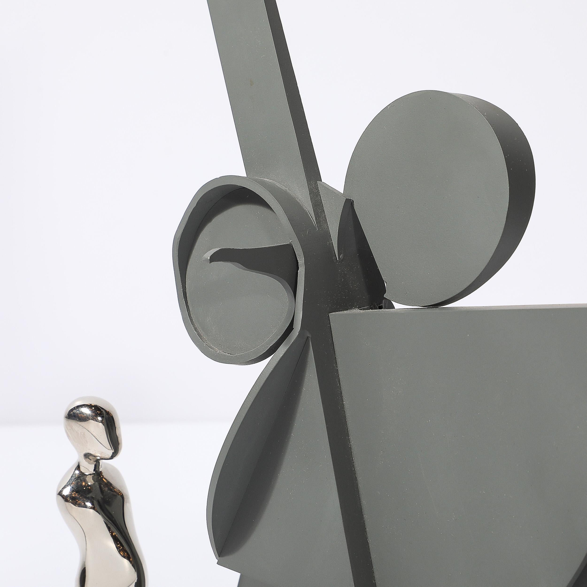 Postmodernistische Skulptur signiert Ernest Trova, Profil Canto #83 in Matt Gray im Zustand „Hervorragend“ im Angebot in New York, NY