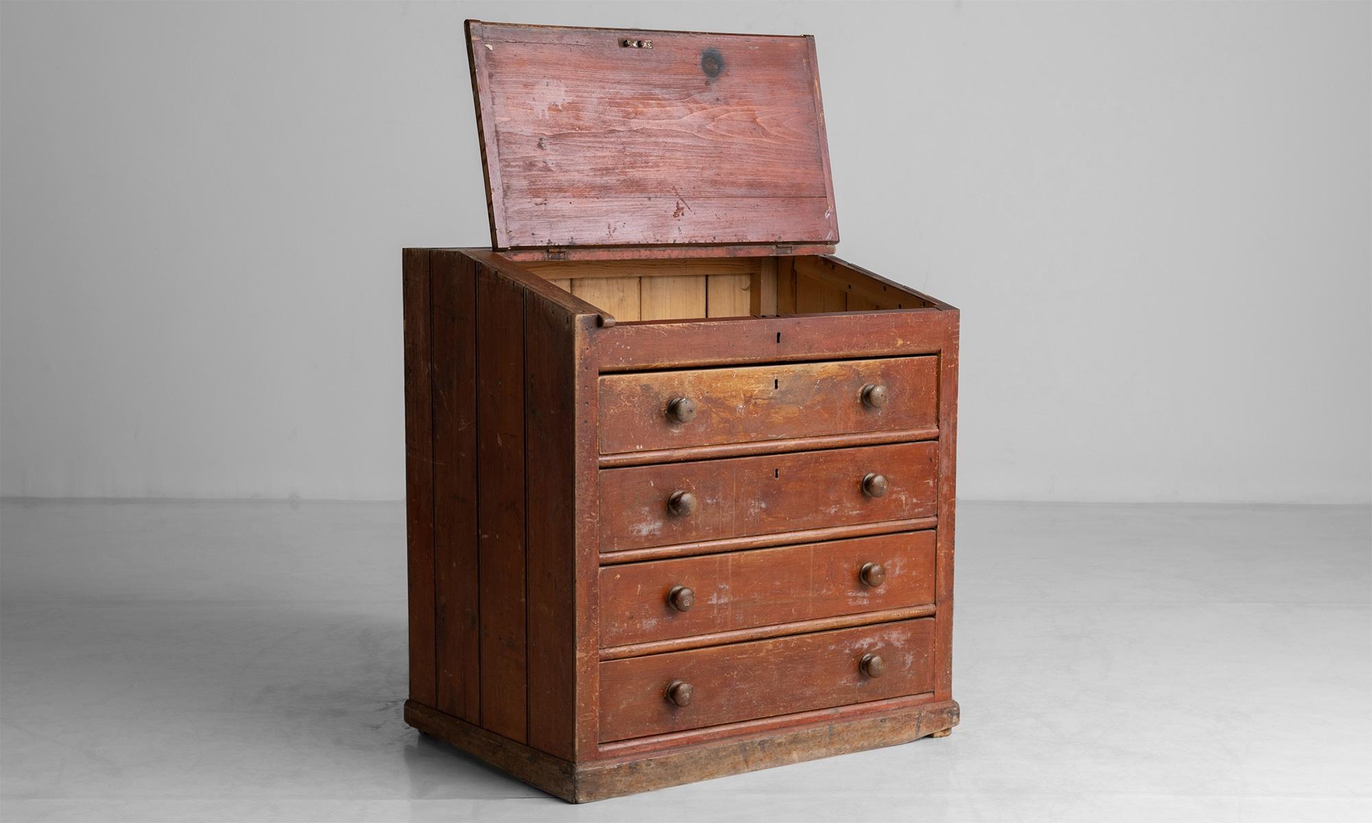 Post Office Drawers, England, circa 1910 In Good Condition In Culver City, CA