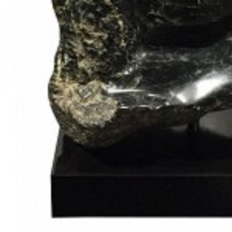 Americano Torso in marmo scolpito del dopoguerra in vendita