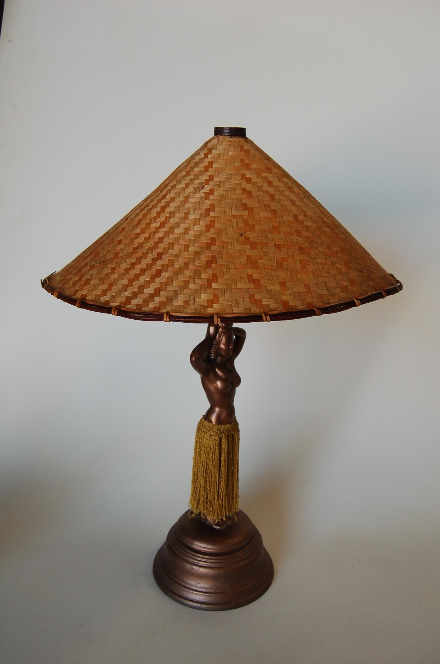 hula girl lamp