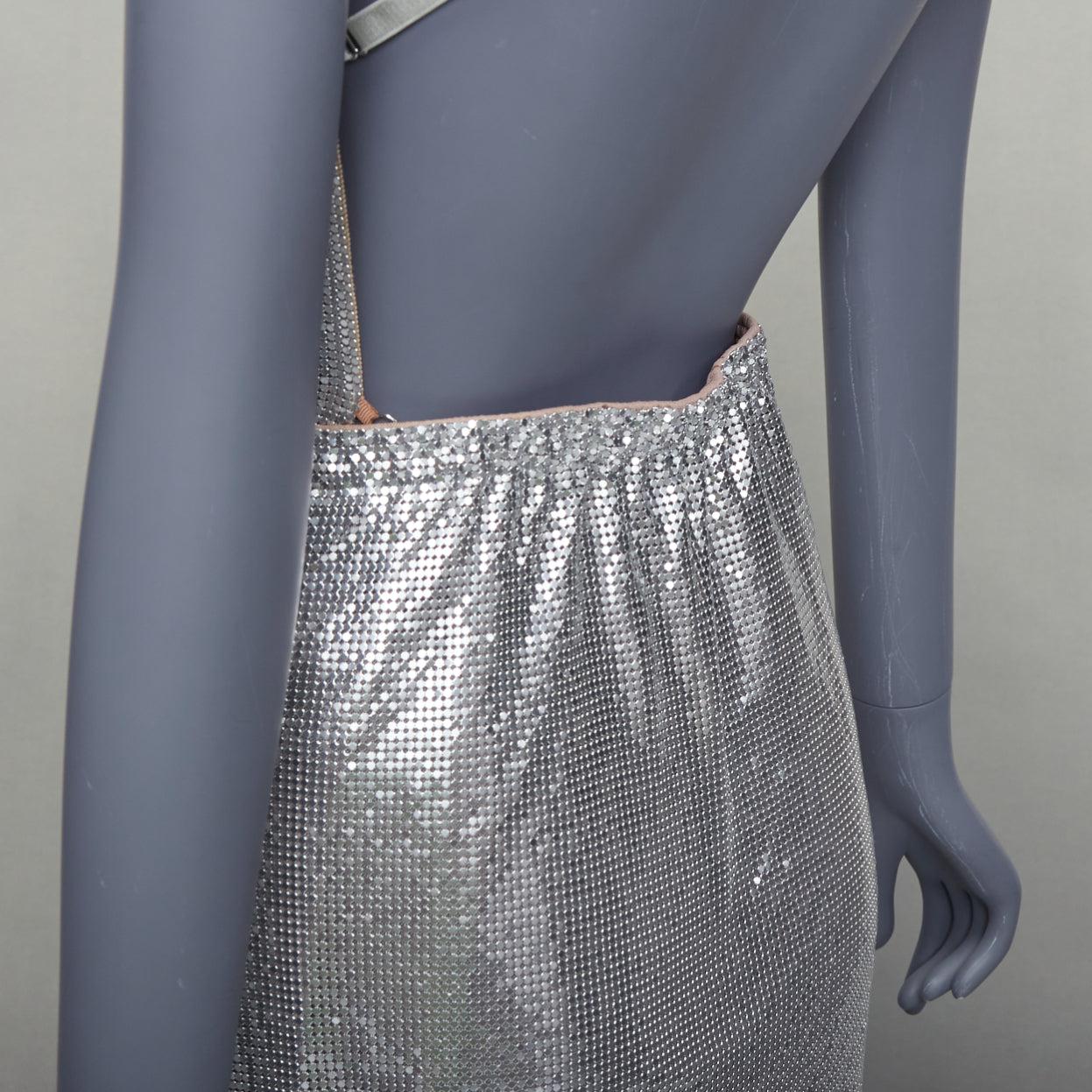 POSTER GIRL Adrianne 100% aluminium silver chainmail top skirt dress XS
Reference: LNKO/A02388
Brand: Poster Girl
Model: Adrianne
Material: Metal
Color: Silver, Nude
Pattern: Solid
Closure: Lobster Clasp
Lining: Nude Mesh
Extra Details: Poster Girl