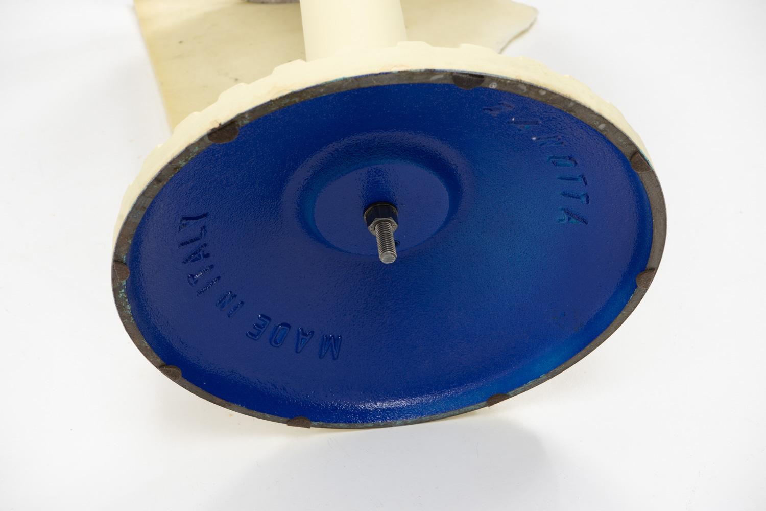 Postmodern “625” Coffee / Side Table by Peter Noever for Zanotta, 1980s For Sale 4