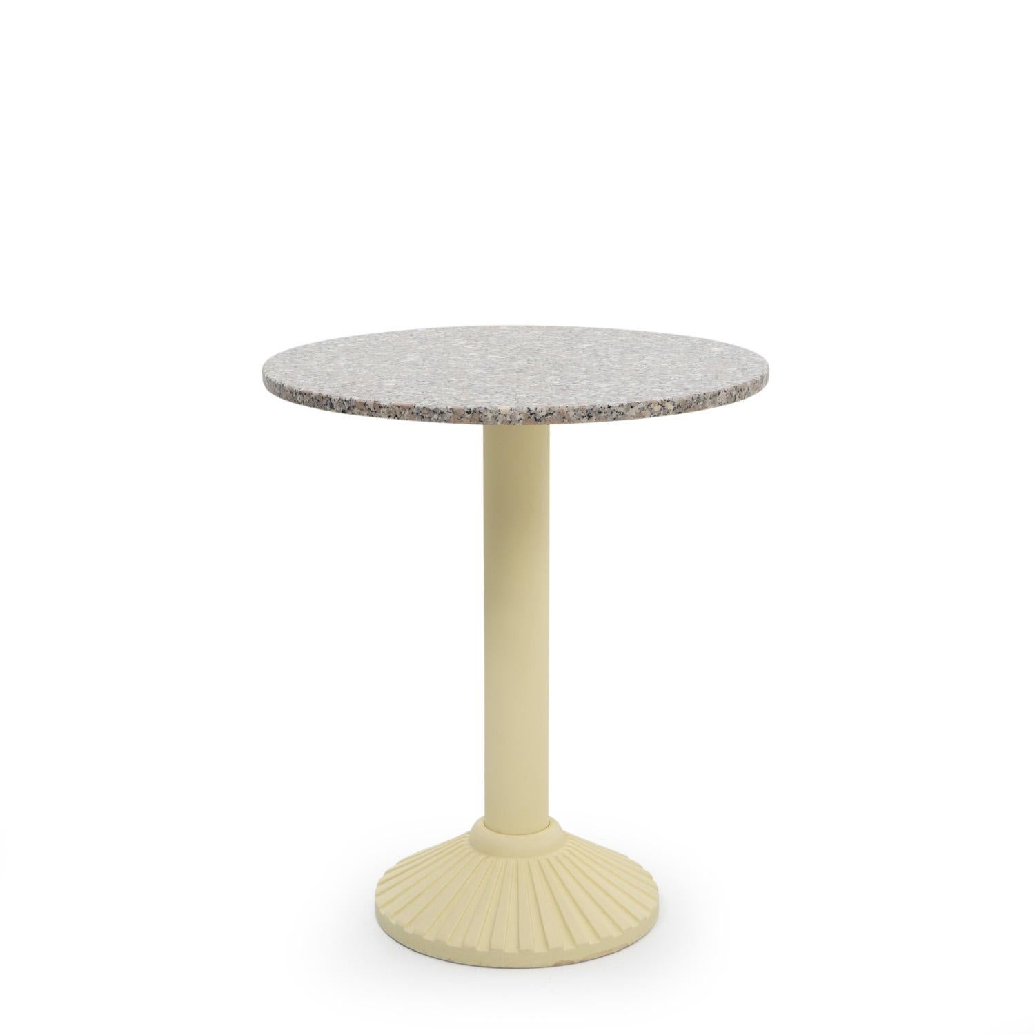 Post-Modern Postmodern “625” Coffee / Side Table by Peter Noever for Zanotta, 1980s For Sale