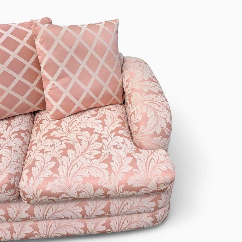 Divano componibile postmoderno anni '80, tappezzeria floreale rosa, USA, c.C. in vendita 4