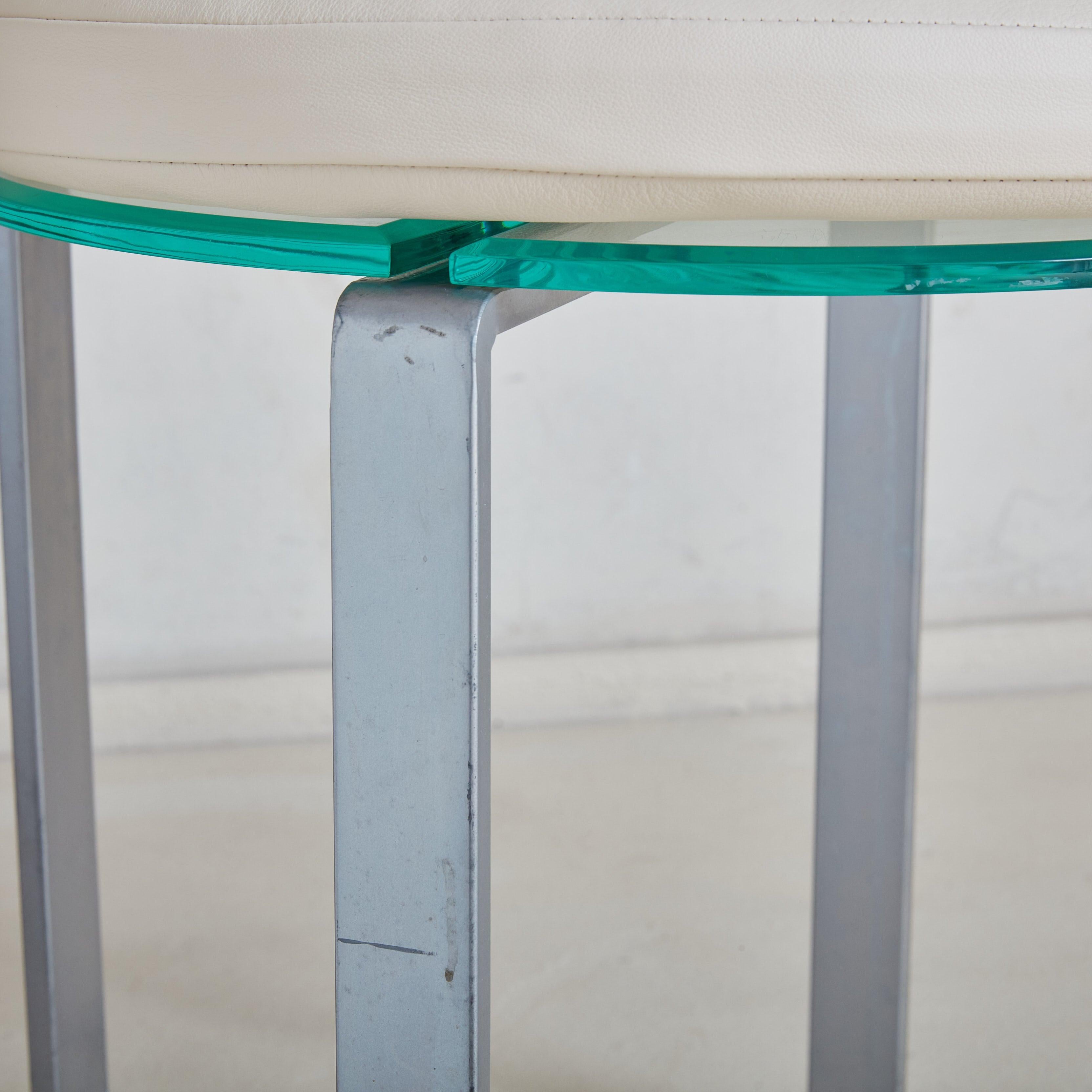 Postmodern Acrylic Dining or Accent Chair with Leather Cushion, France 1980s For Sale 3