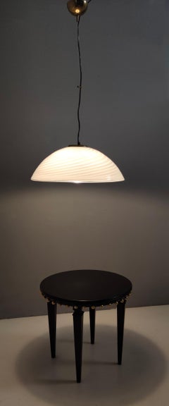 Ciondolo postmoderno regolabile in vetro di Murano bianco e ottone spazzolato di VeArt