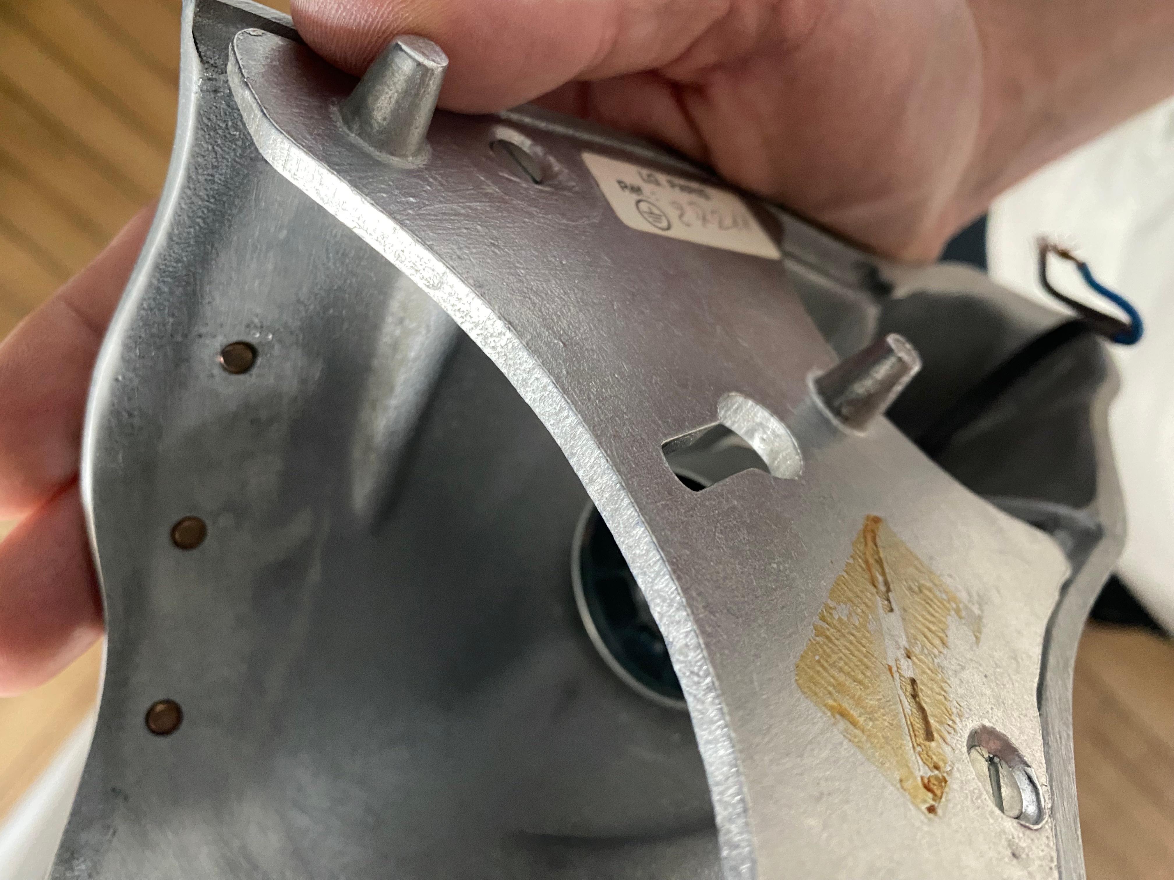 Lámpara posmoderna de aluminio 