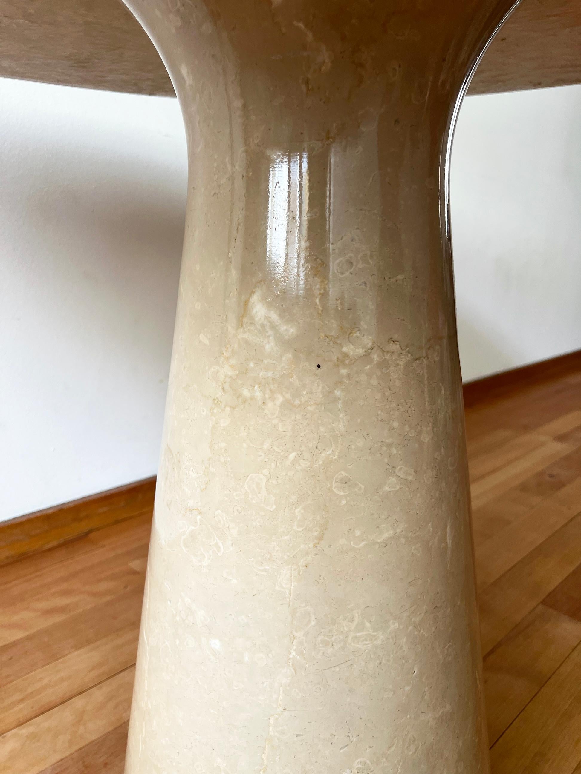 Late 20th Century Postmodern Angelo Mangiarotti Cream Off White Marble Dining Table, Pedestal Base For Sale