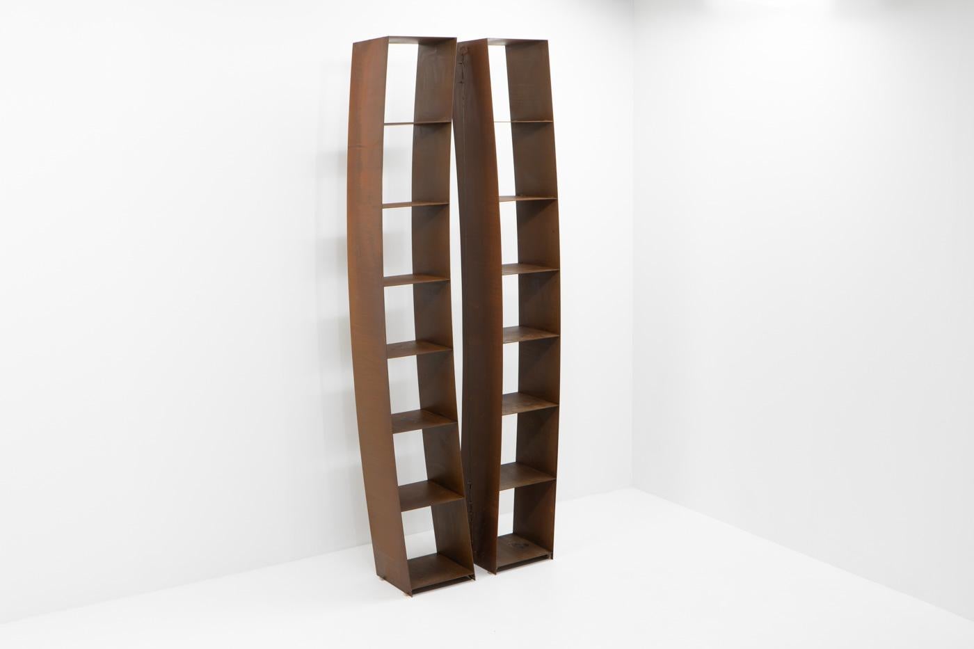 Mid-Century Modern Postmodern Antidesign: Steel bookcases, W. Laubersheimer, for Pentagon 1980s For Sale