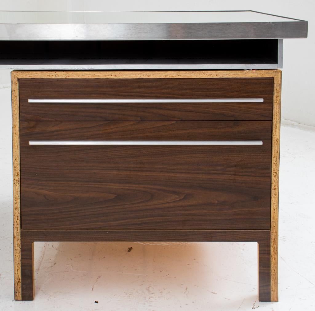 Postmodern Architect-Designed Plywood & Steel Desk In Good Condition For Sale In New York, NY