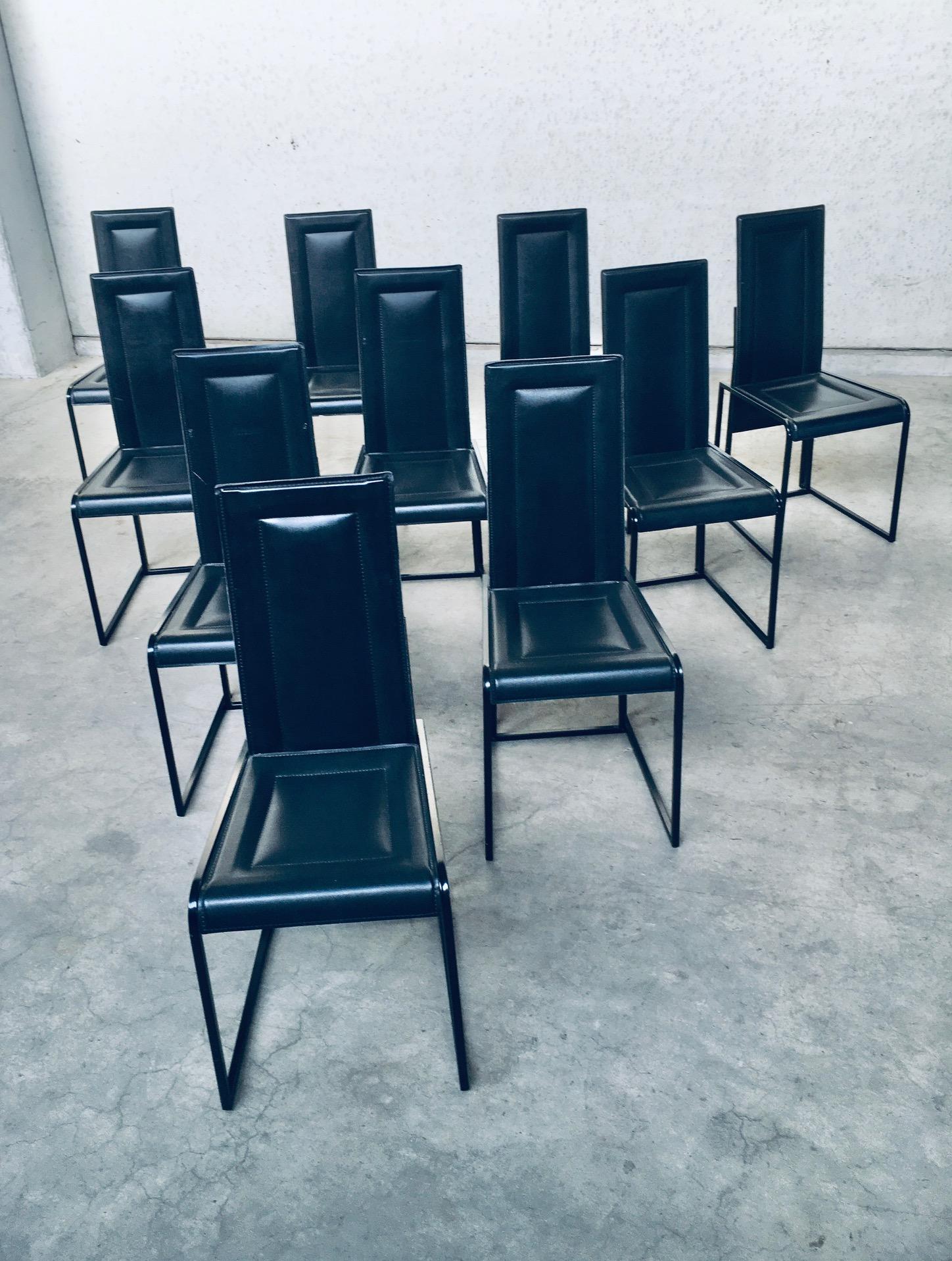 Late 20th Century Postmodern Architectural Design Set of 10 Dining Chairs 1980's Italy For Sale