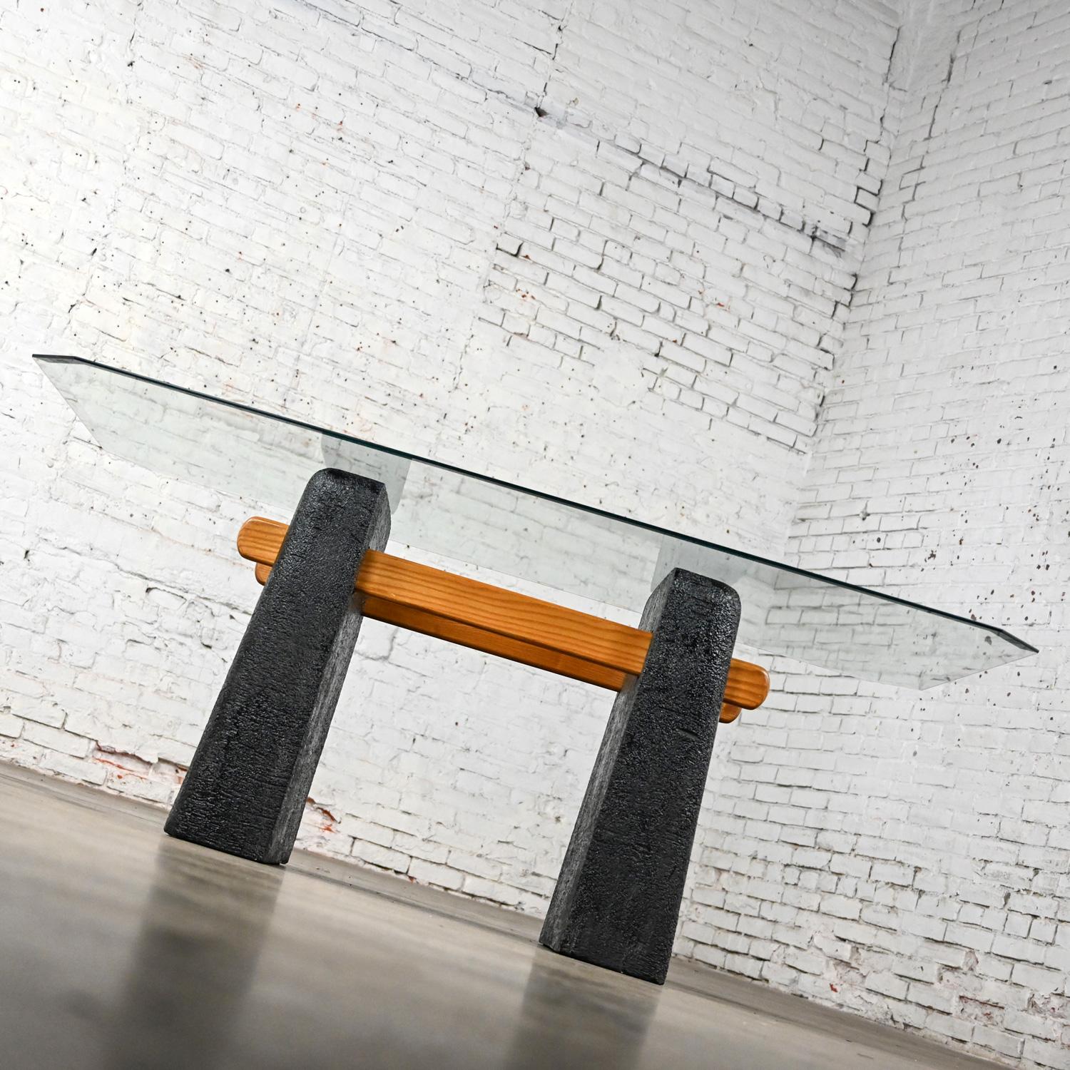 Post-Modern Postmodern Architectural Dining Table Black Molded Plaster Double Pedestal Base For Sale