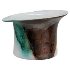 Vaso postmoderno in ceramica Art Decor con decori astratti di Pino Castagna, anni '80