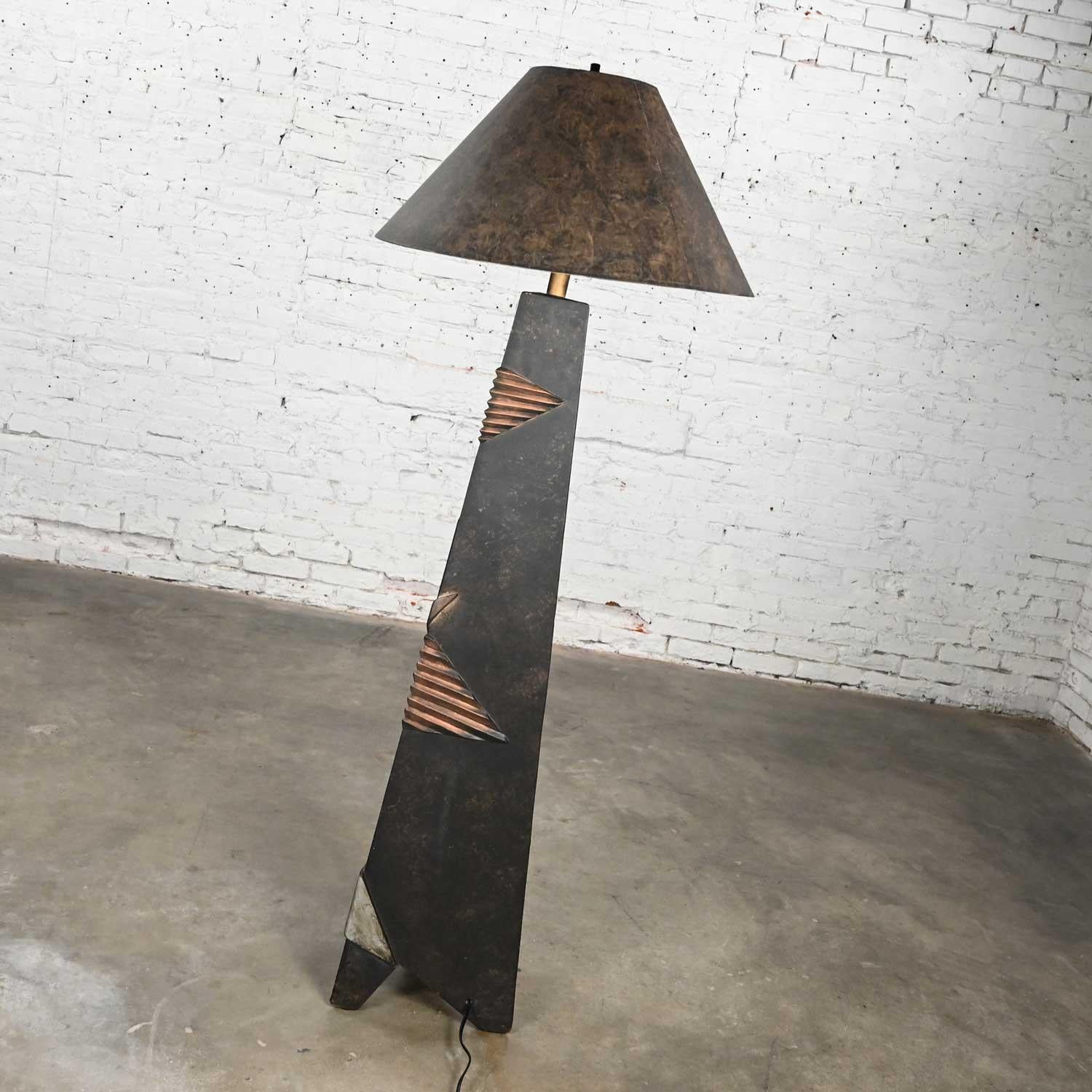 Hand-Painted Postmodern Artmaster Studios Geometric Triangular Painted Plaster Floor Lamp For Sale