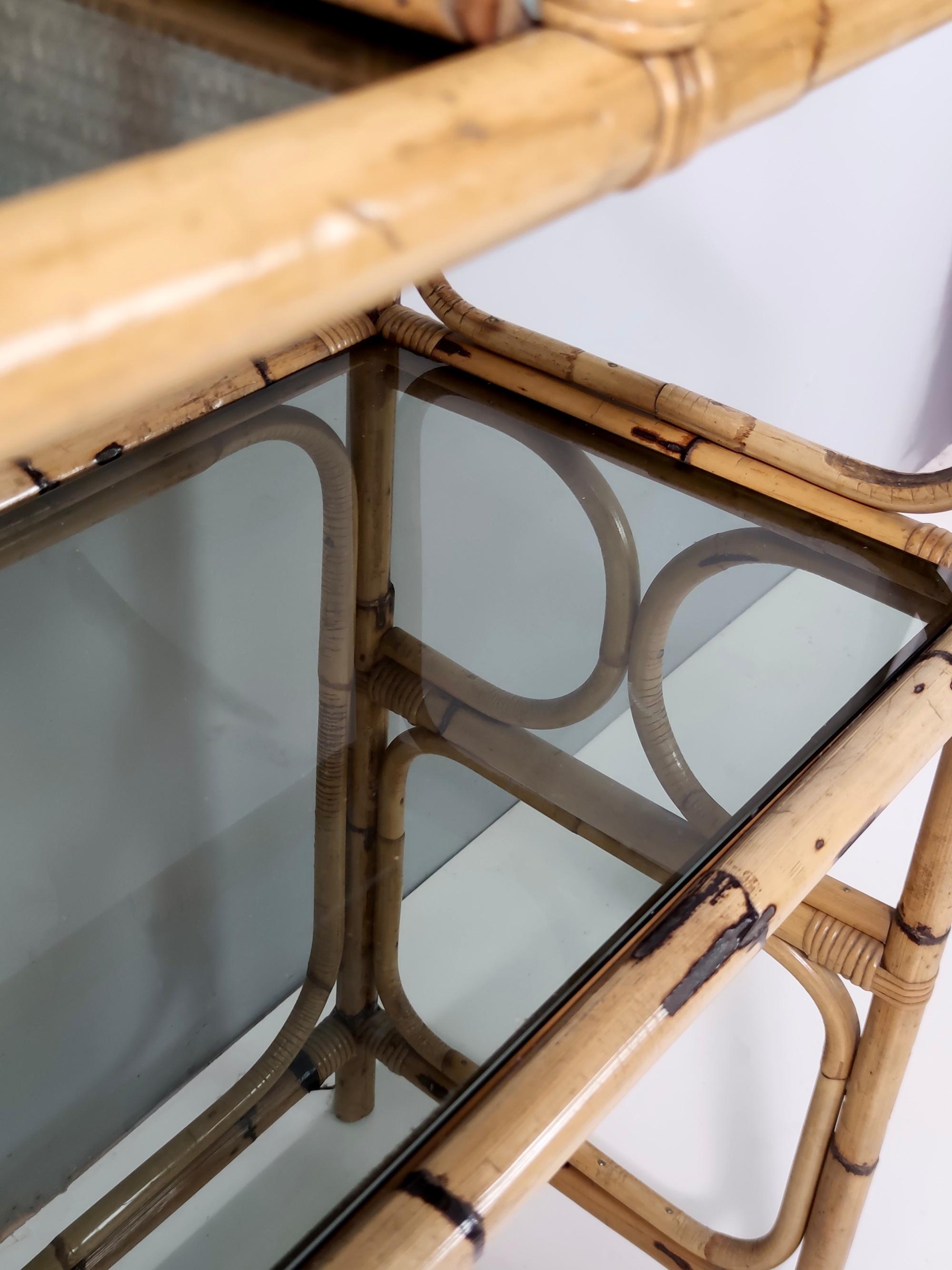 Postmodern Bamboo Bookcase with Smoked Glass Shelves by Vivai del Sud, Italy For Sale 7