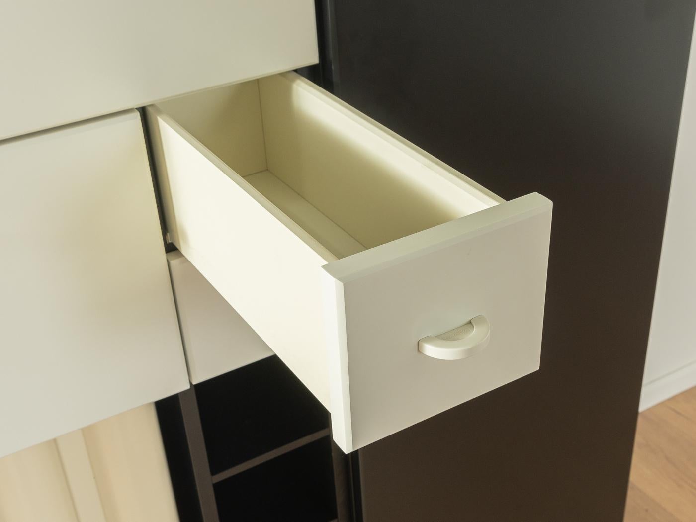 Mueble bar postmoderno, Peter Maly para Interlübke finales del siglo XX en venta