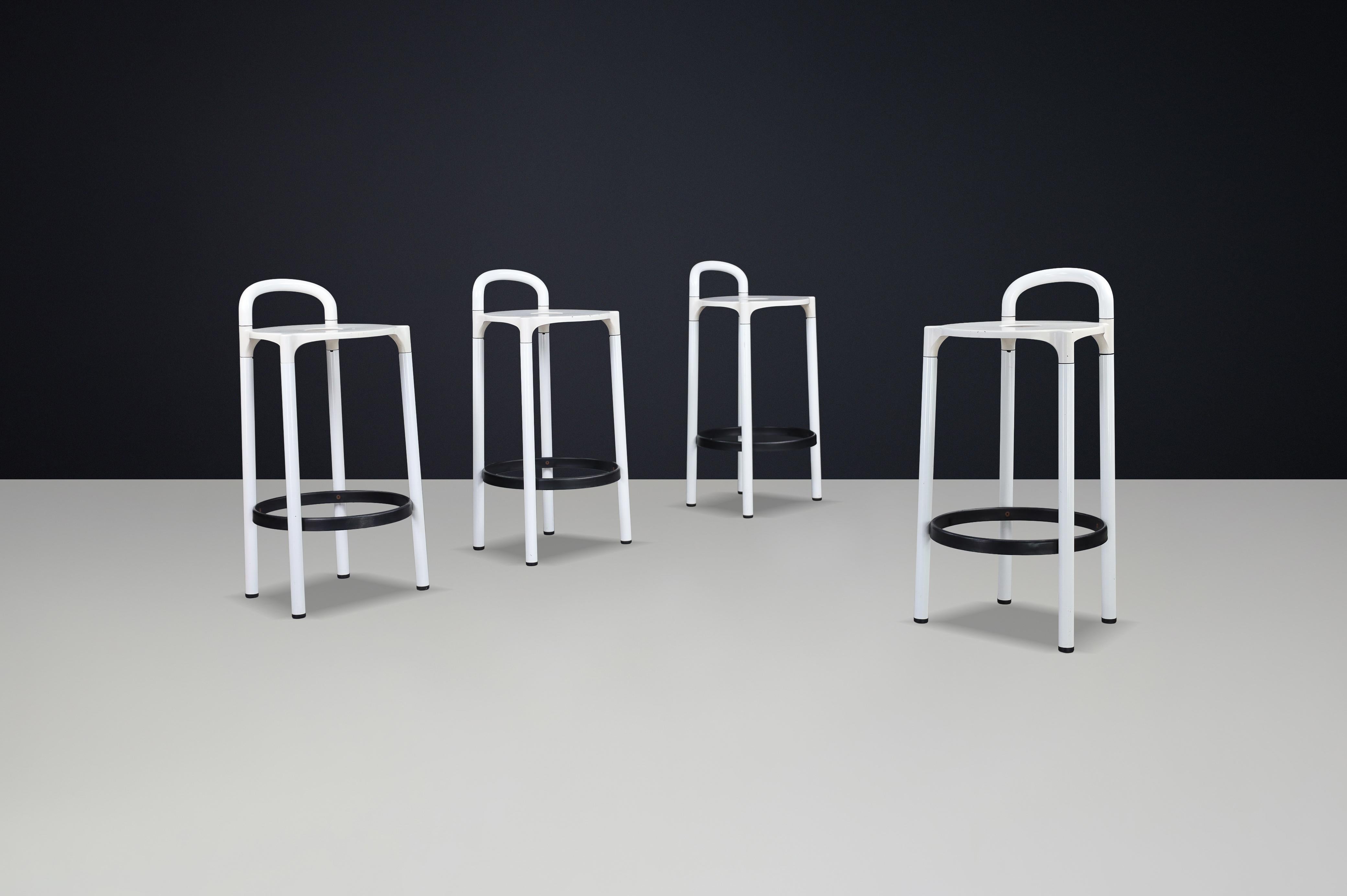 Postmoderne Barhocker, Modell 4822 