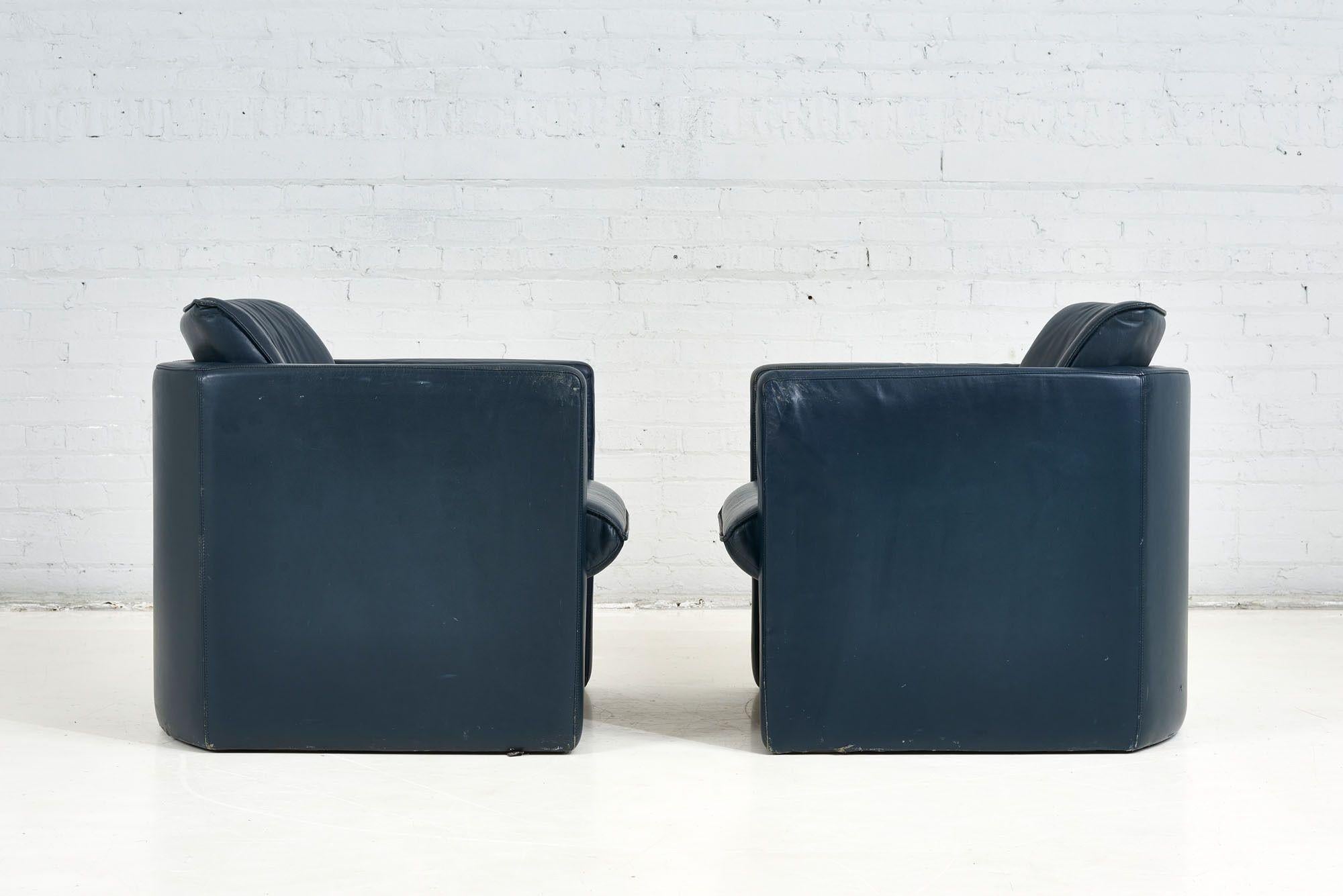 Post Modern Barrel Leather Chairs by Leolux, 1970 For Sale 2