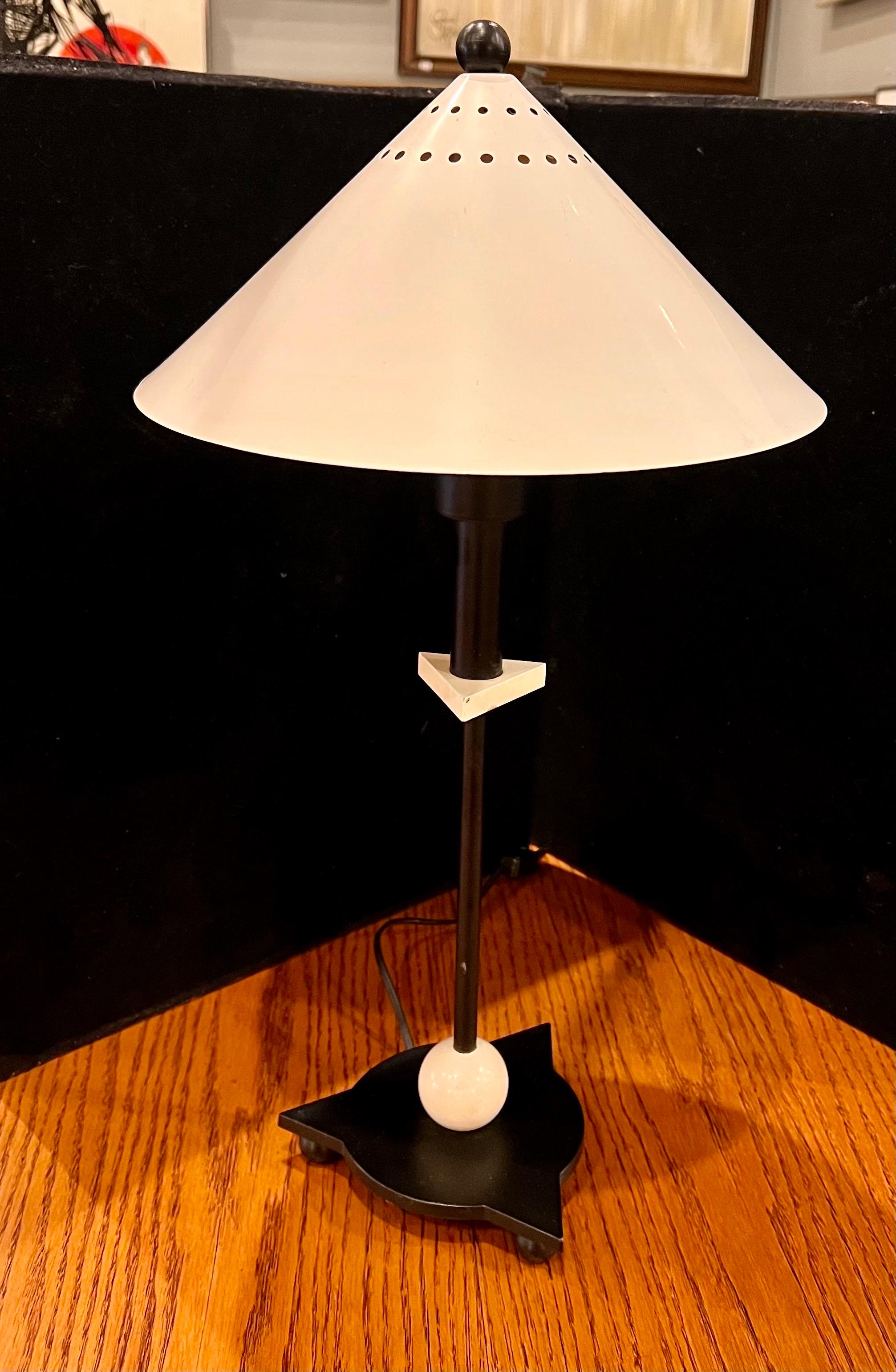 20th Century Postmodern Be Yang Table Desk Lamp by Kovacs Memphis Era For Sale