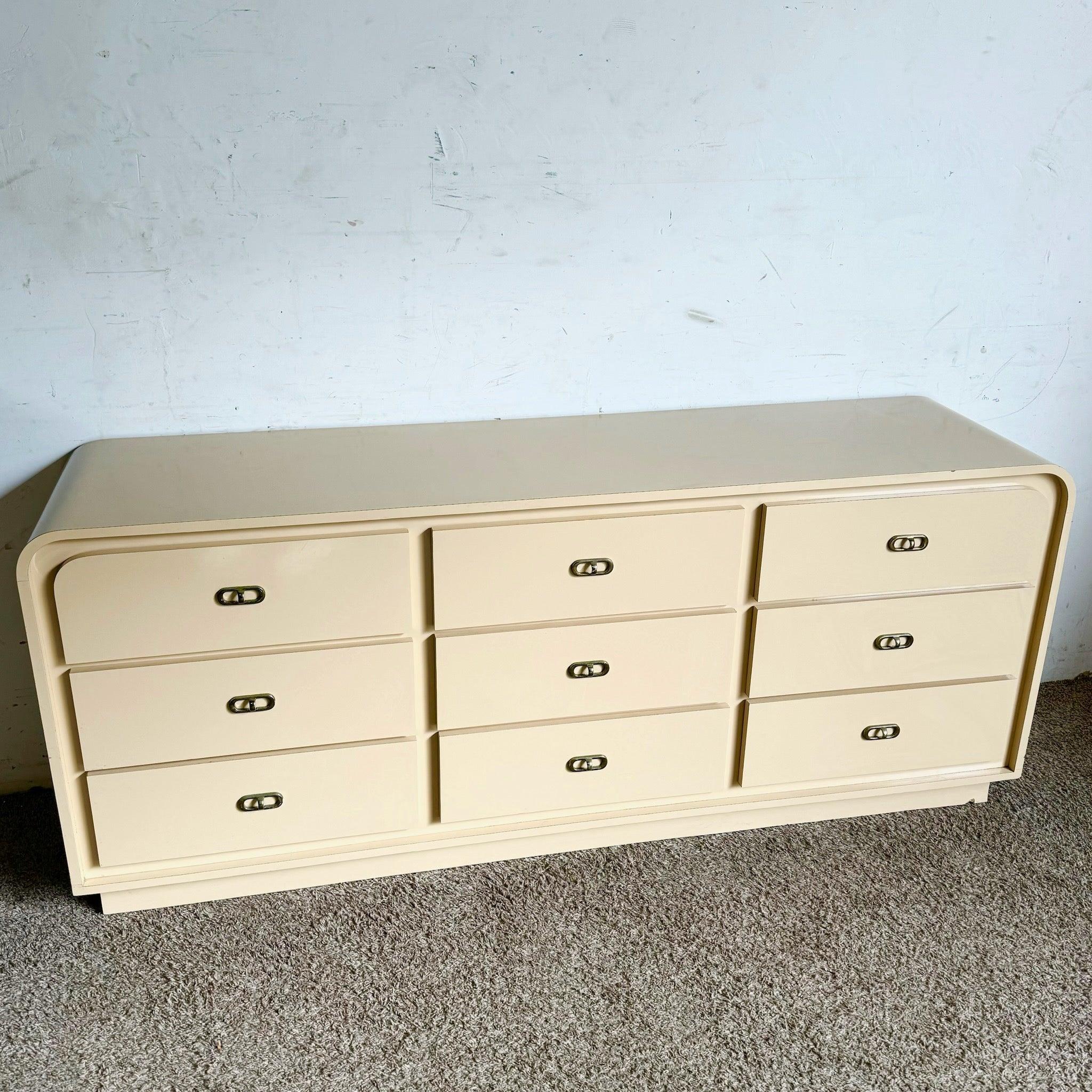 Americano Comò a cascata postmoderno in laminato laccato beige in vendita